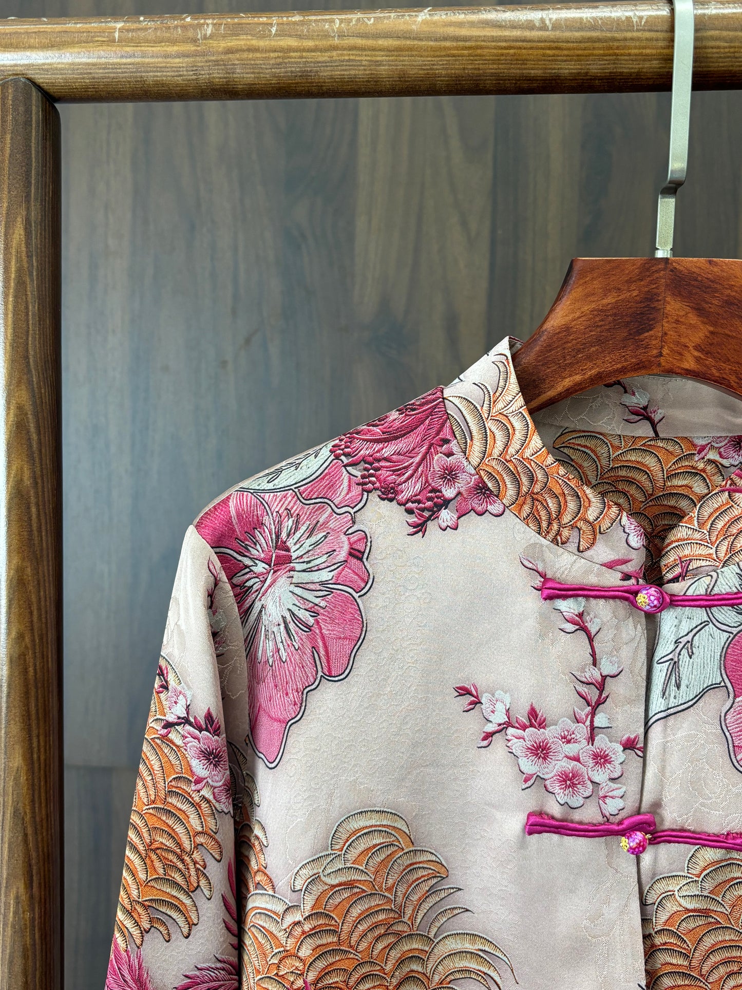 粉紅色鳳凰人絲提花外套 Pink Phoenix Silk Jacquard Jacket - Luxe Orienta CO., LIMITED