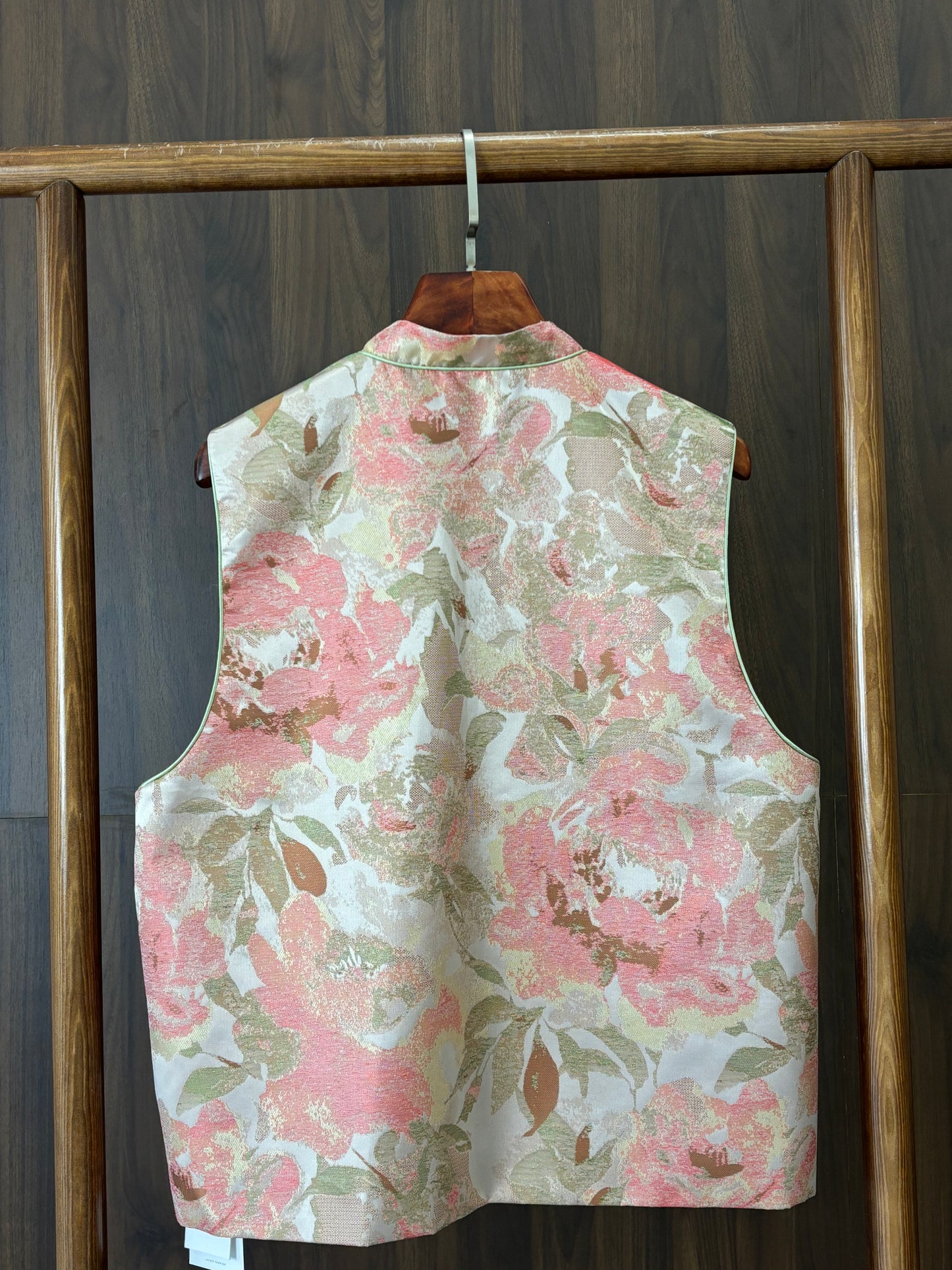 粉紅色真絲提花馬甲 Pink Silk Jacquard Vest - Luxe Orienta CO., LIMITED
