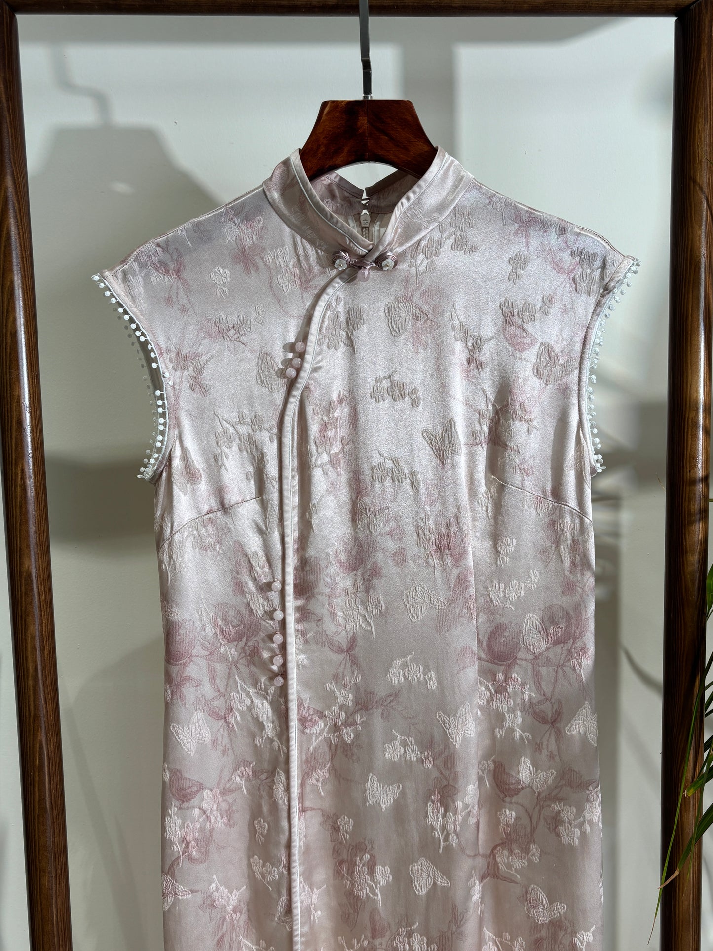 粉色桑蠶絲旗袍 Pink Silk Qipao - Luxe Orienta CO., LIMITED