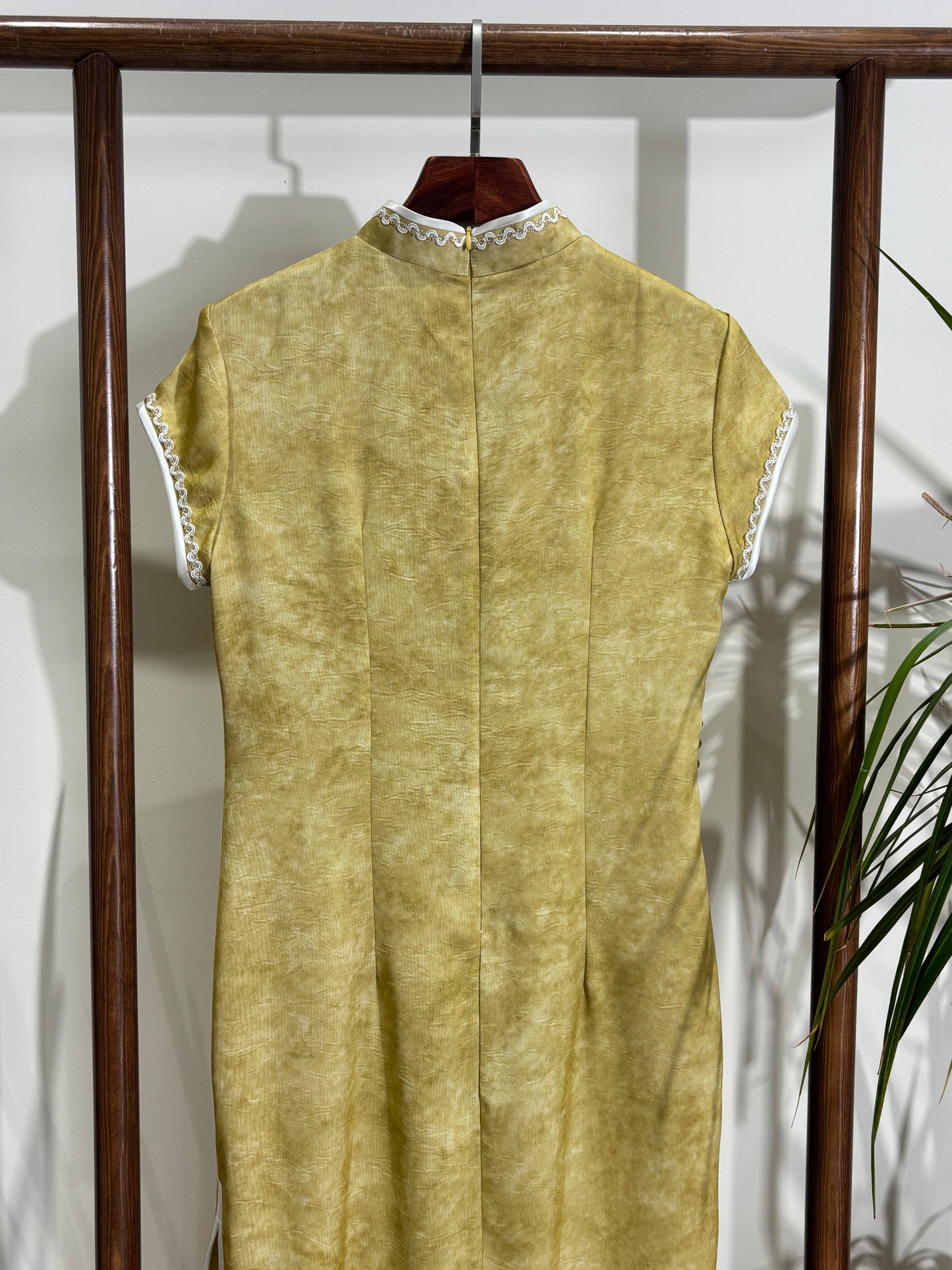 黃色旗袍 Yellow Qipao - Luxe Orienta CO., LIMITED