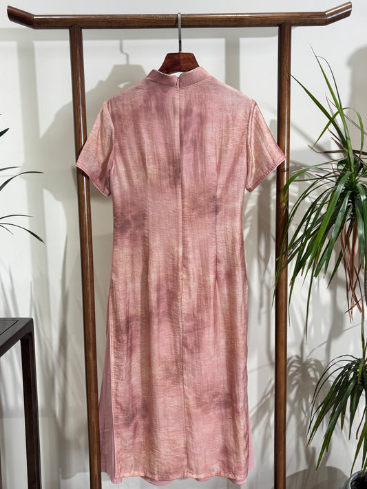 粉色短款旗袍 Pink Short Qipao - Luxe Orienta CO., LIMITED