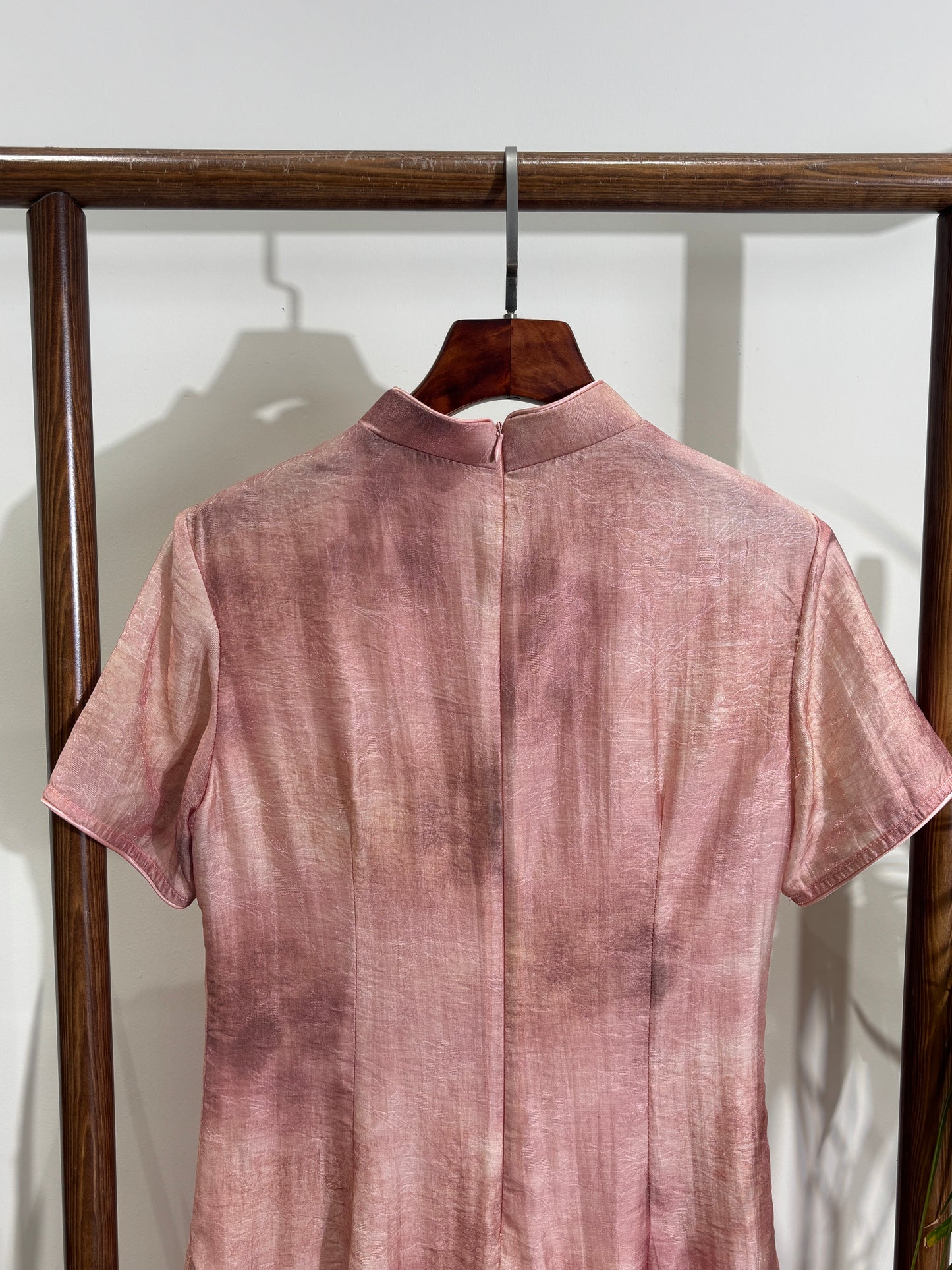 粉色短款旗袍 Pink Short Qipao - Luxe Orienta CO., LIMITED