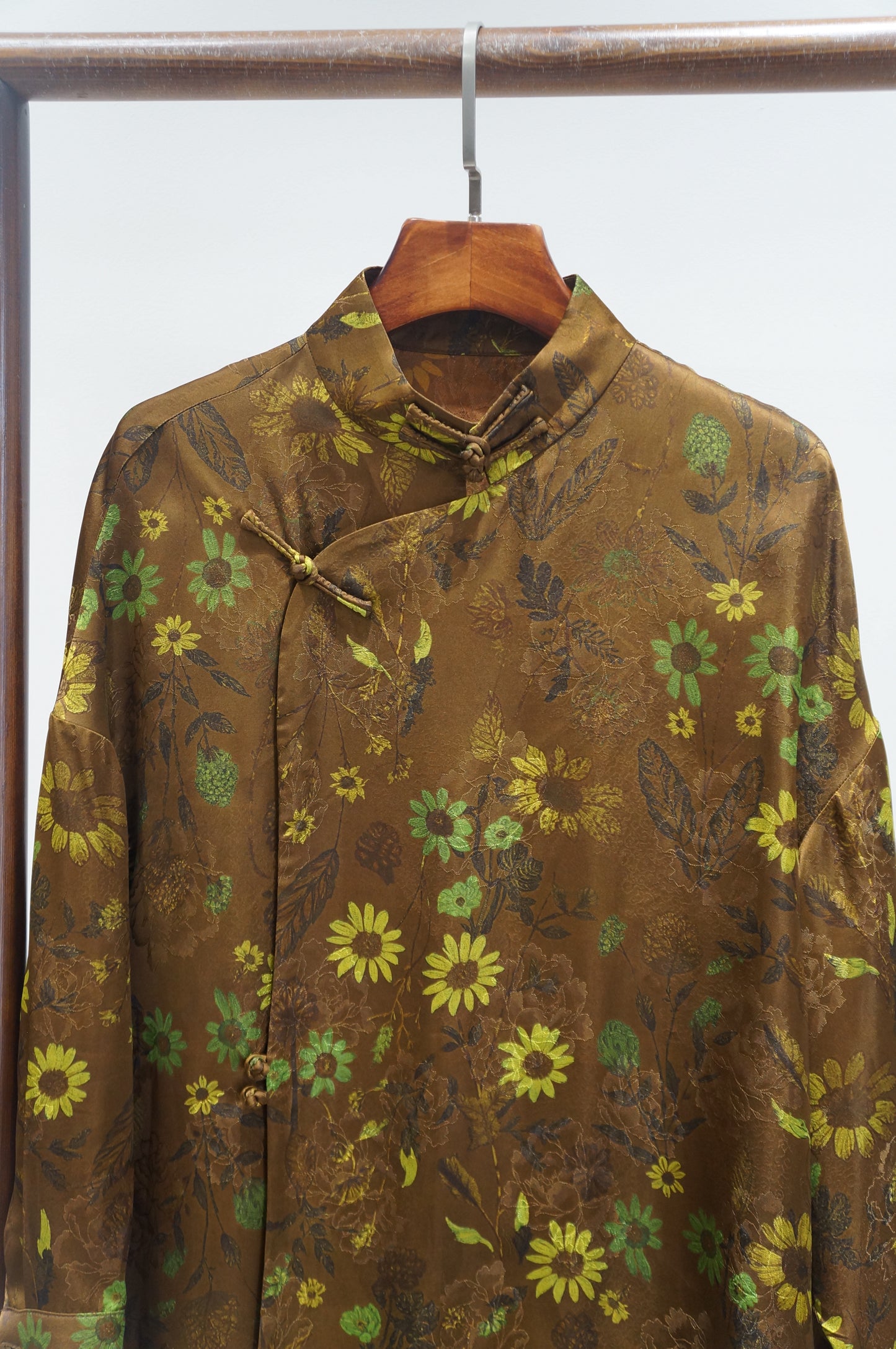 Brown Daisy Xiangyunsha Blouse | Modern Chinese Elegance
