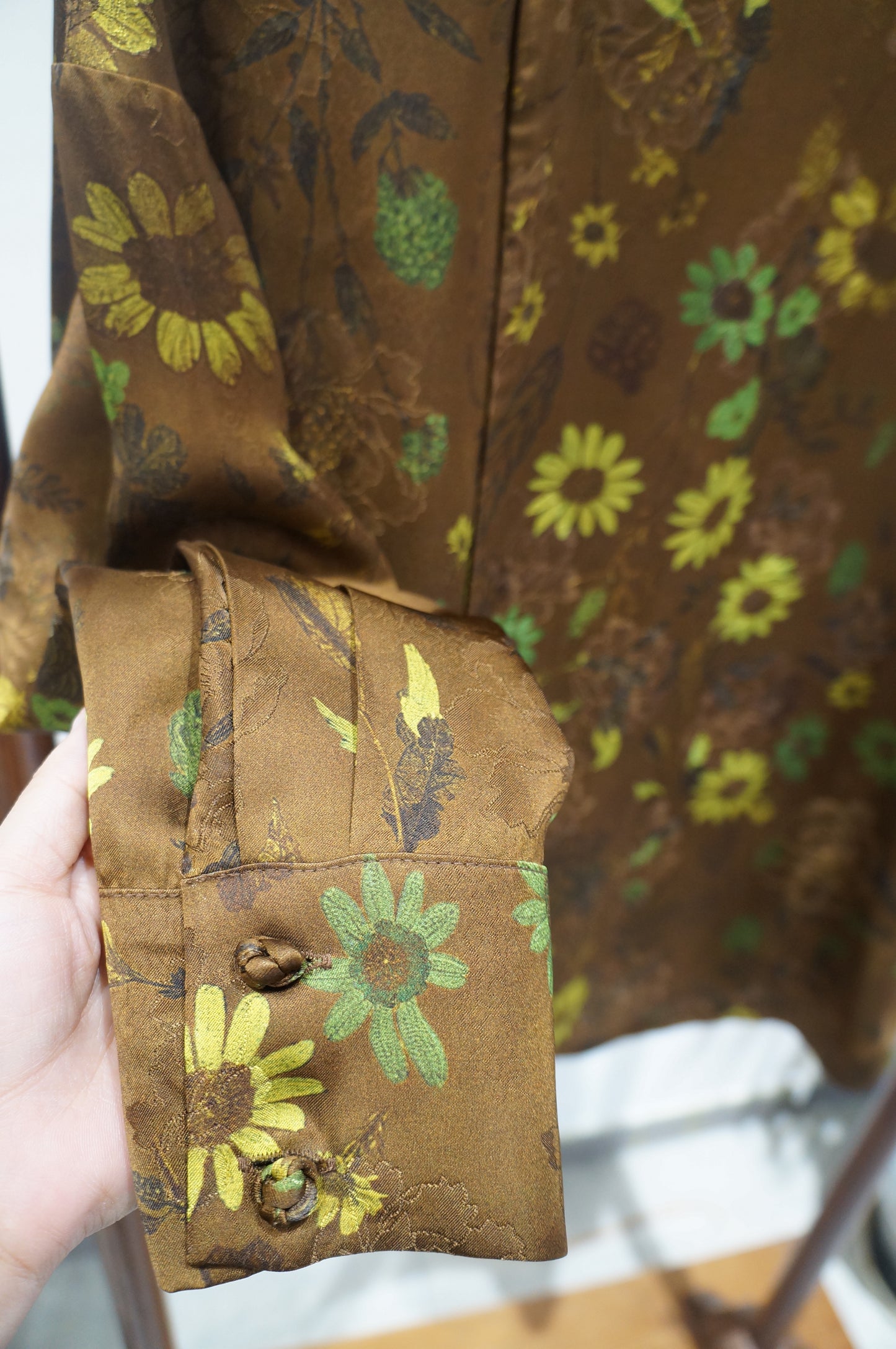 Brown Daisy Xiangyunsha Blouse | Modern Chinese Elegance