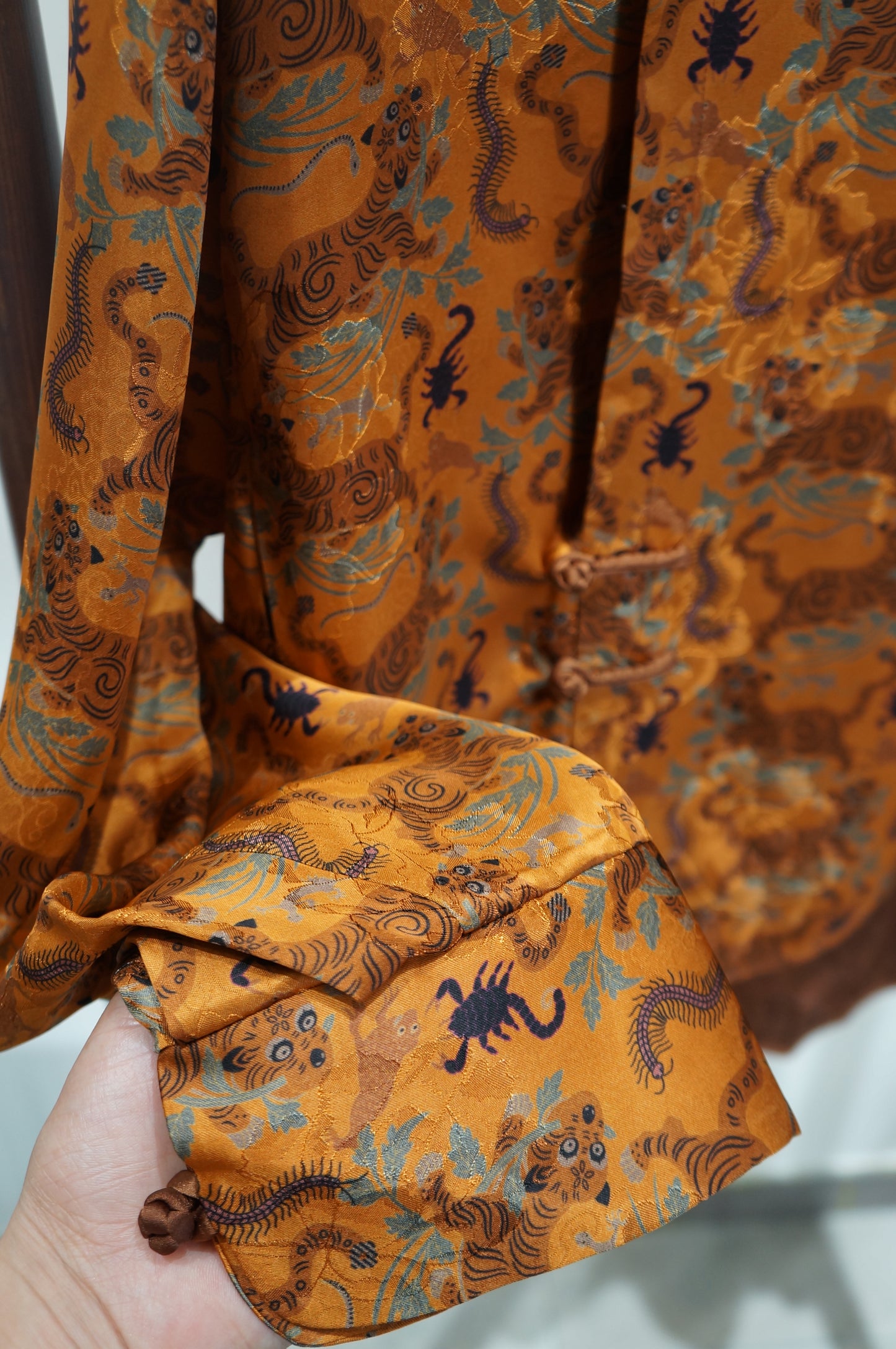 Brown Tiger & Five Poisons Xiangyunsha Blouse | Bold Chinese Heritage
