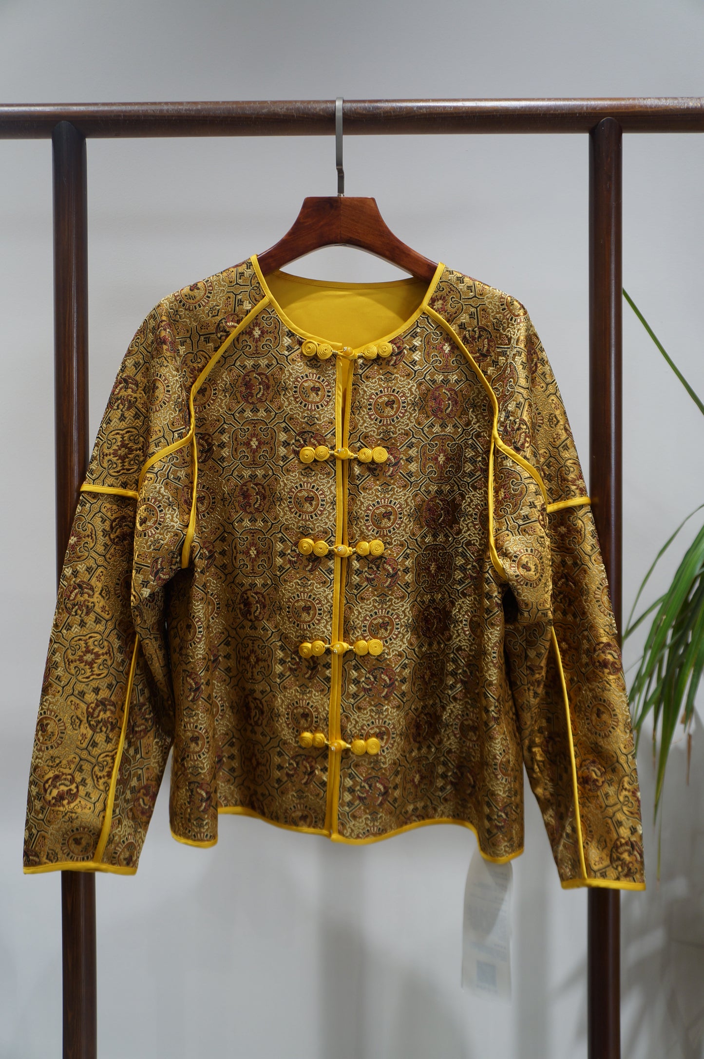 Yellow Mulberry Silk Shu Brocade Jacket with Pankou Buttons | Timeless Chinese Luxury