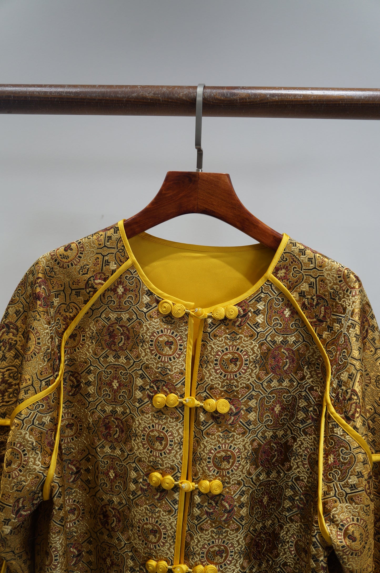 Yellow Mulberry Silk Shu Brocade Jacket with Pankou Buttons | Timeless Chinese Luxury