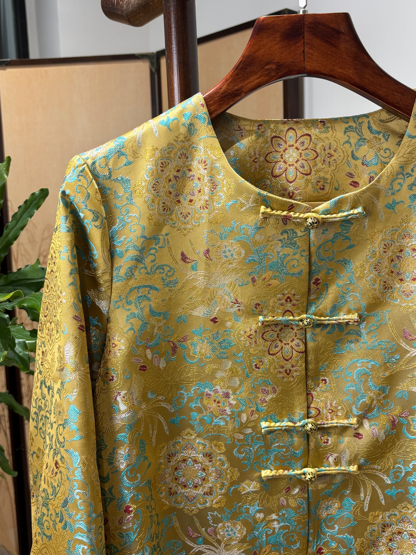 Yellow Song Brocade Jacket | Luxe Orienta Modern Chinese Outerwear