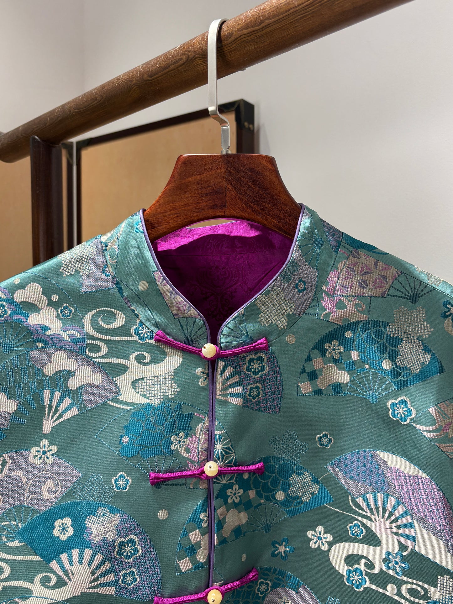Heritage Blue Fan Shu Brocade Jacket | Luxe Orienta Modern Chinese Luxury Outerwear