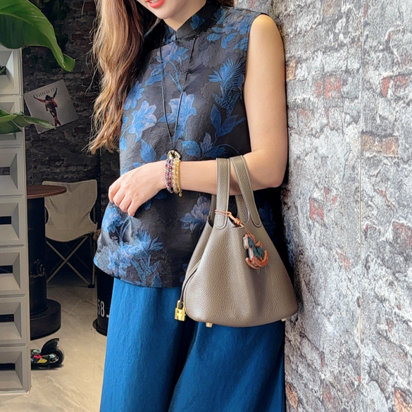 Blue Tops