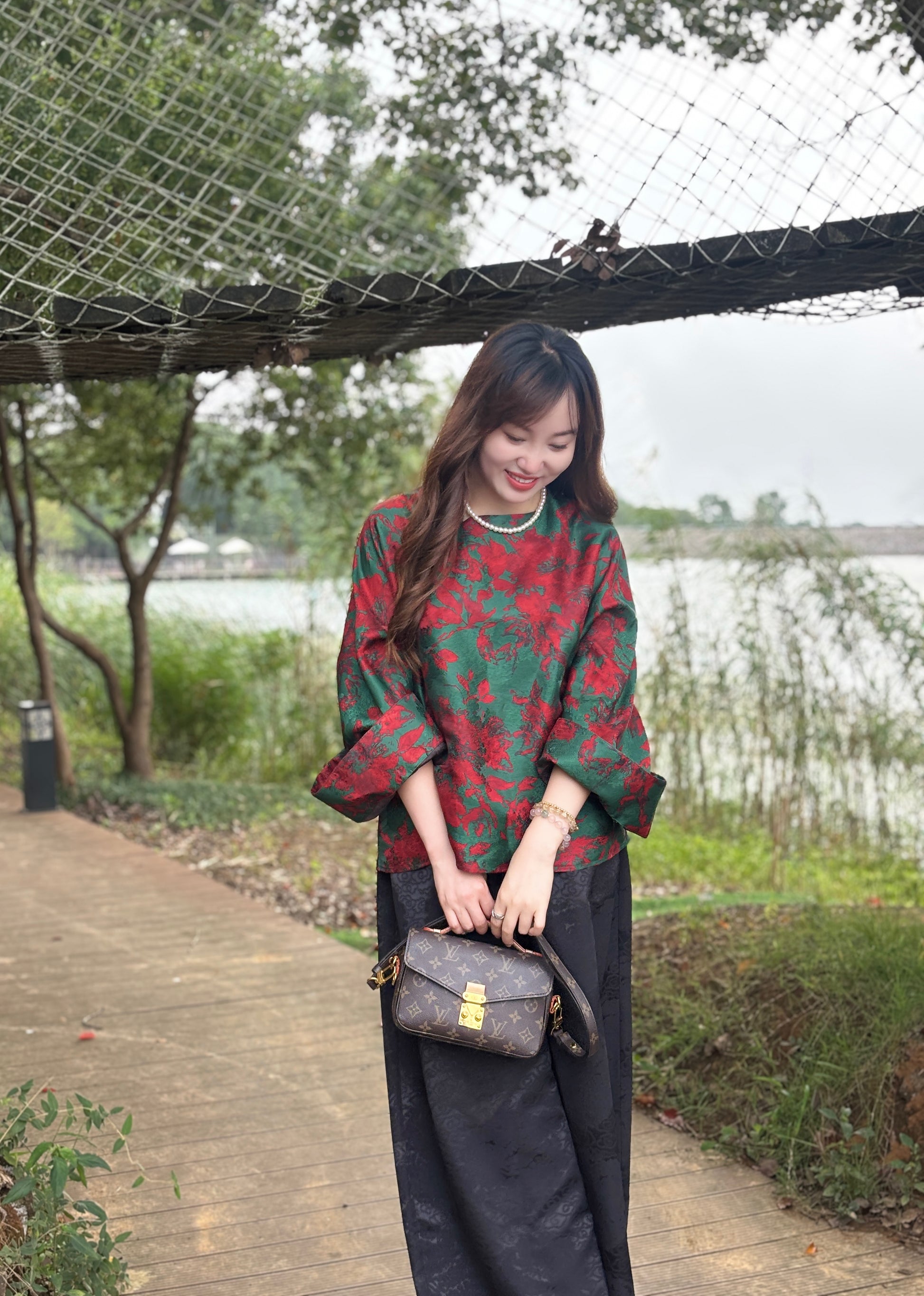 Red & Green Xiangyunsha Jacquard Top – Modern Heritage Elegance by LUXE ORIENTA - Luxe Orienta CO., LIMITED