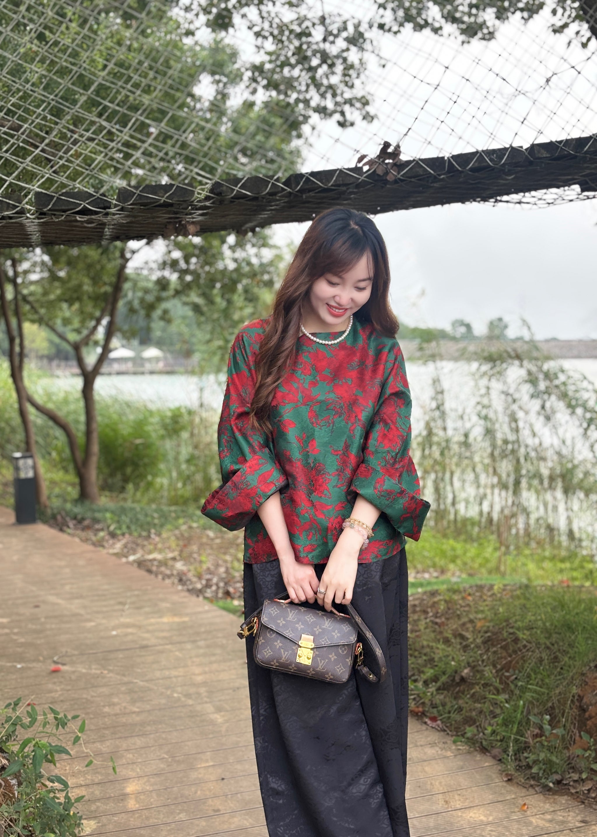 Red & Green Xiangyunsha Jacquard Top – Modern Heritage Elegance by LUXE ORIENTA - Luxe Orienta CO., LIMITED