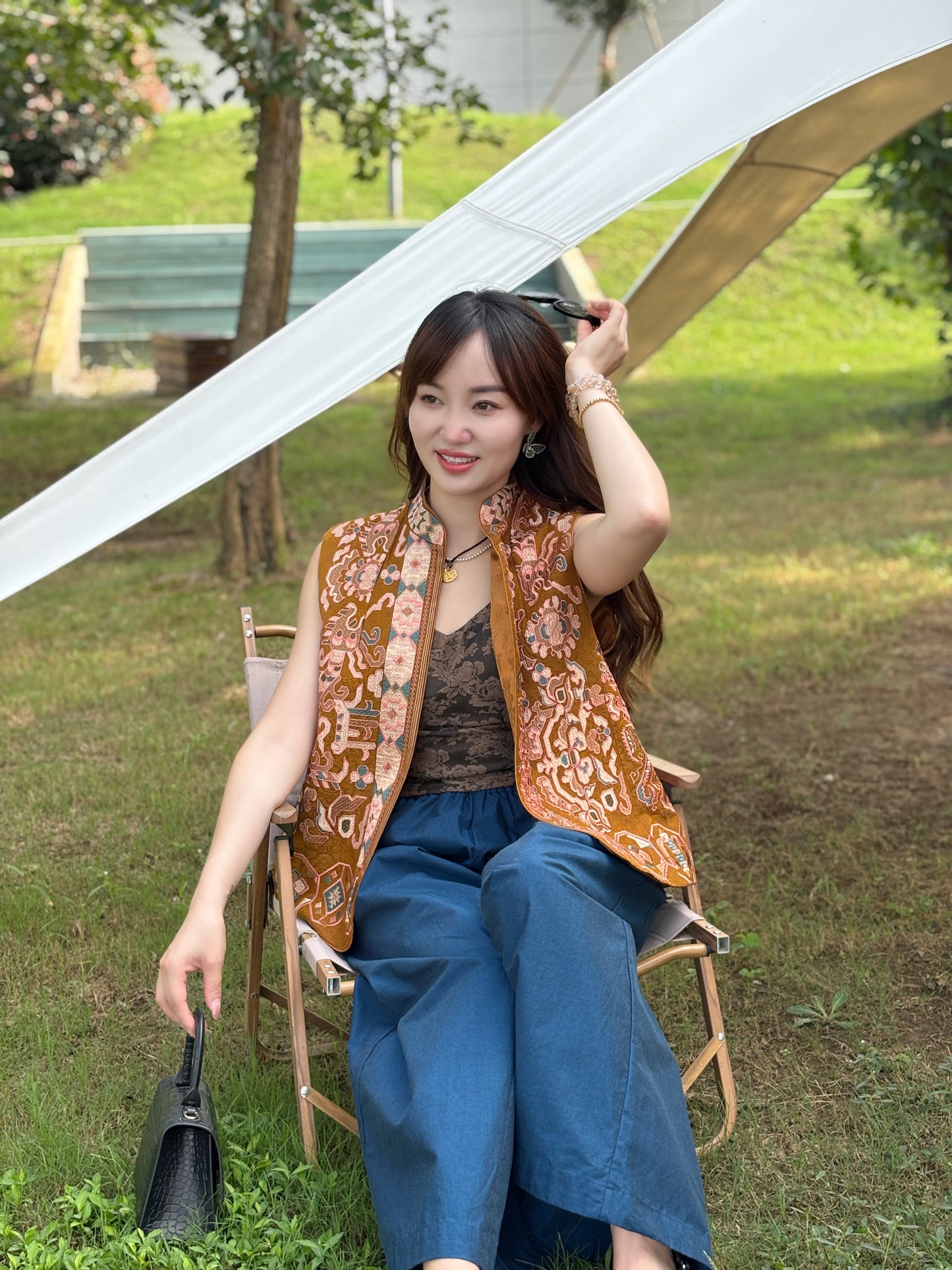 Yellow Embroidered Vest – Heritage-Inspired Elegance by LUXE ORIENTA - Luxe Orienta CO., LIMITED