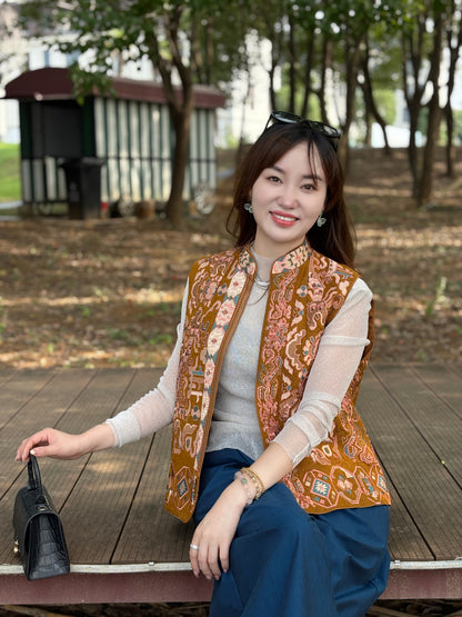 Yellow Embroidered Vest – Heritage-Inspired Elegance by LUXE ORIENTA - Luxe Orienta CO., LIMITED