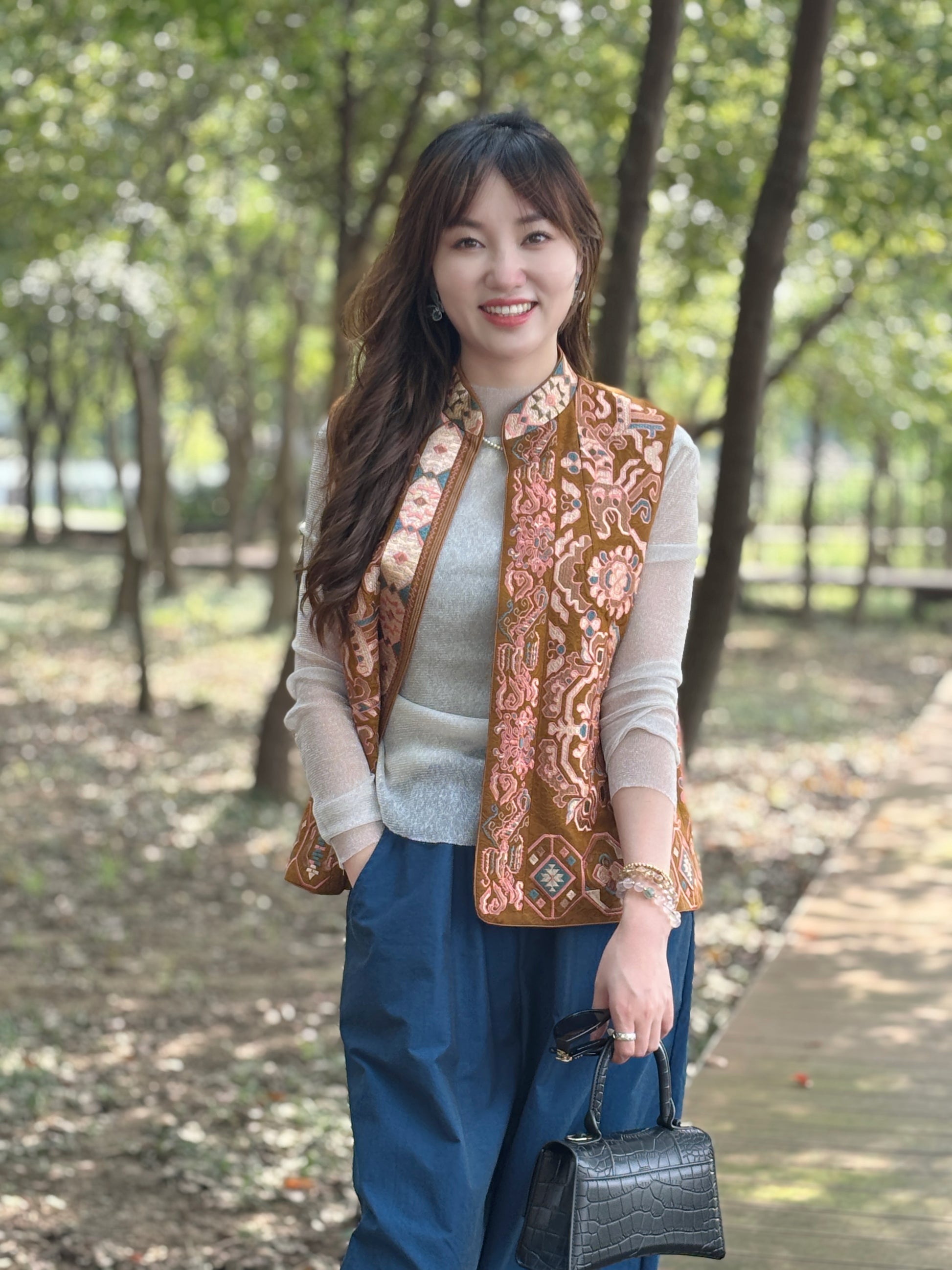 Yellow Embroidered Vest – Heritage-Inspired Elegance by LUXE ORIENTA - Luxe Orienta CO., LIMITED