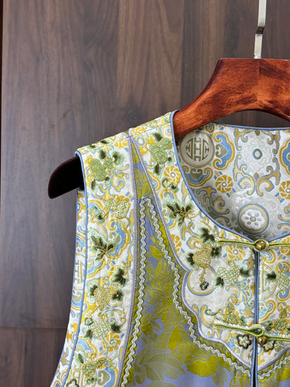 綠色宋錦雙面穿馬甲 Green Songjin Reversible Vest - Luxe Orienta CO., LIMITED