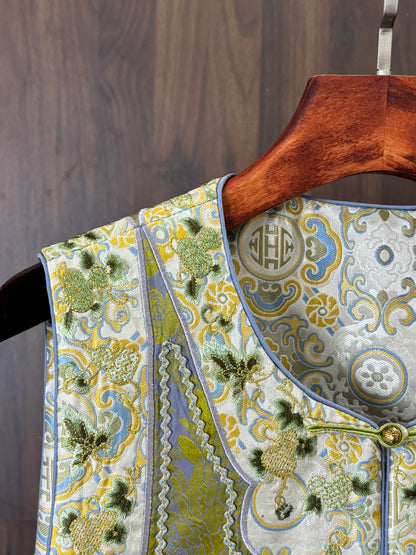 綠色宋錦雙面穿馬甲 Green Songjin Reversible Vest - Luxe Orienta CO., LIMITED