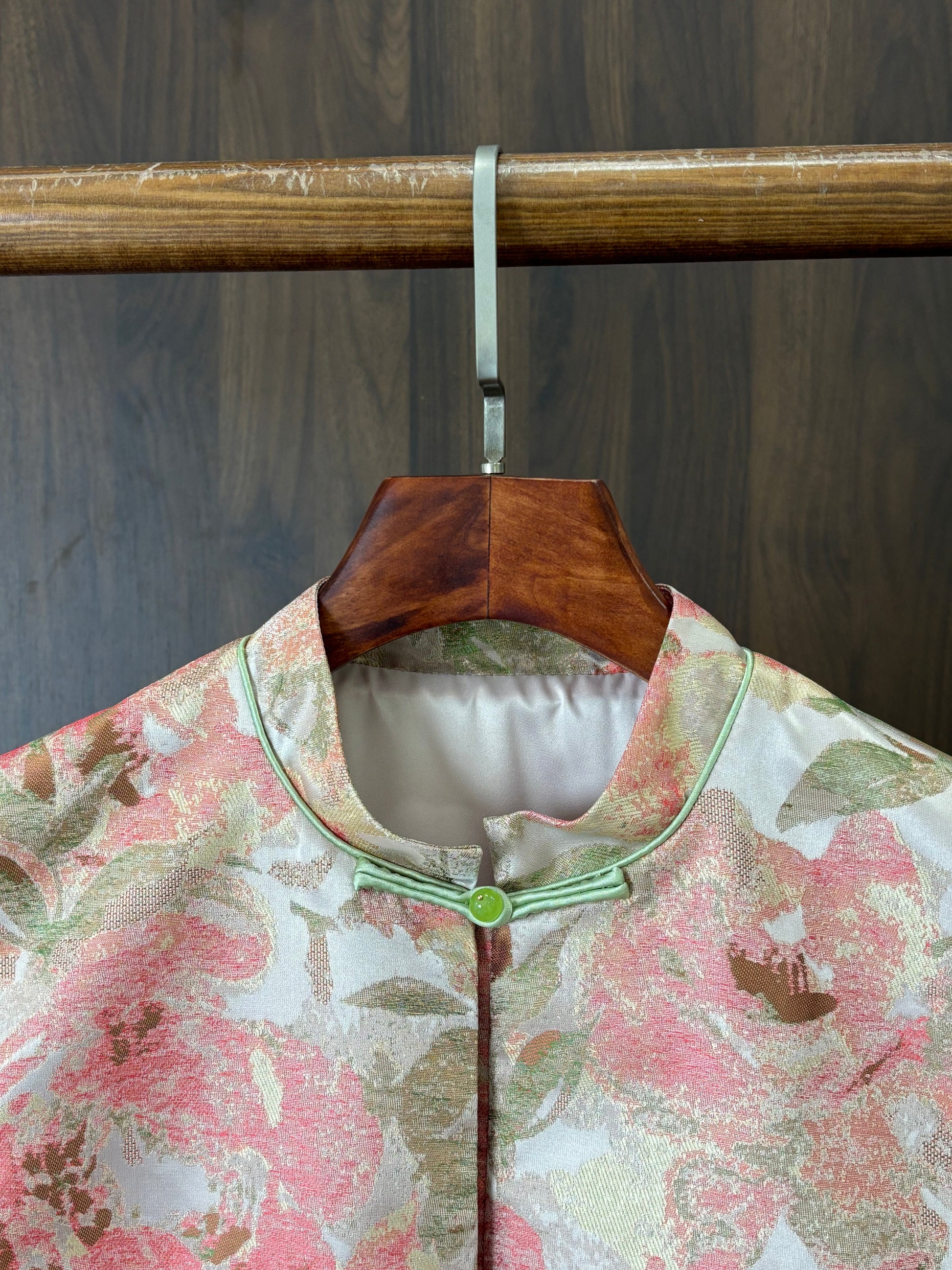 粉紅色真絲提花馬甲 Pink Silk Jacquard Vest - Luxe Orienta CO., LIMITED