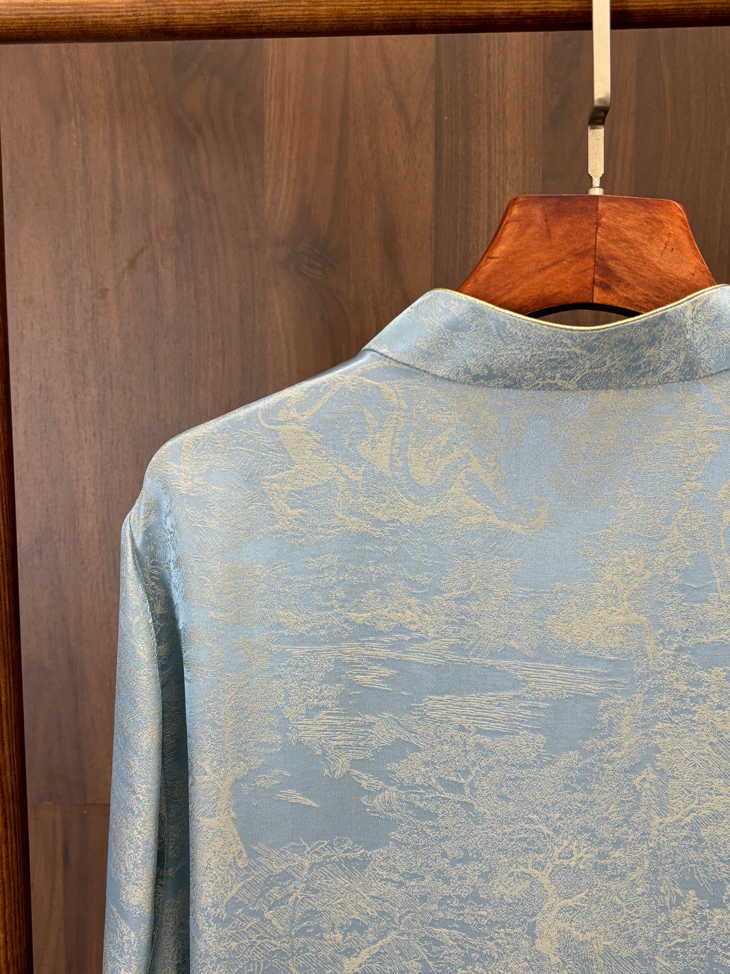 藍色桑蠶絲襯衣 Blue Silk Shirt - Luxe Orienta CO., LIMITED