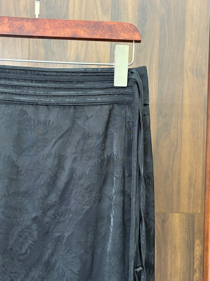 黑色真絲亞麻半裙 Black Silk-Linen Midi Skirt - Luxe Orienta CO., LIMITED