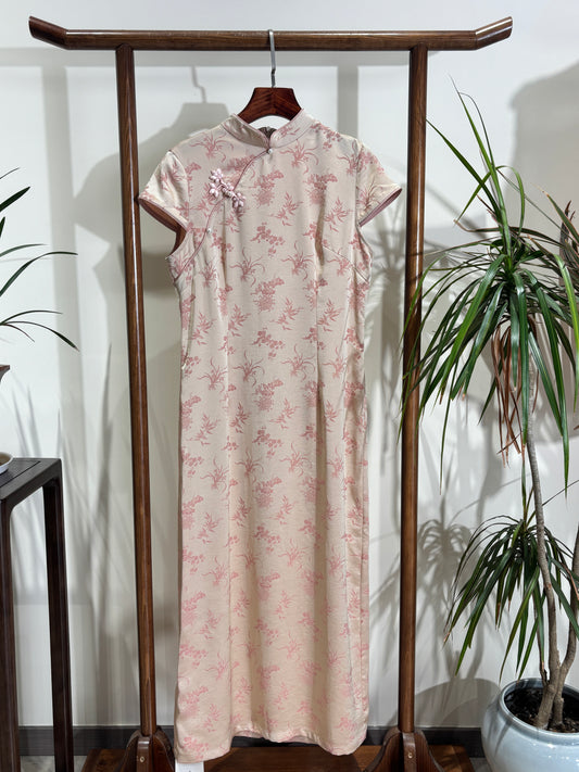 粉色旗袍 Pink Qipao - Luxe Orienta CO., LIMITED