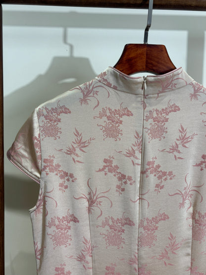 粉色旗袍 Pink Qipao - Luxe Orienta CO., LIMITED