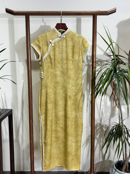 黃色旗袍 Yellow Qipao - Luxe Orienta CO., LIMITED