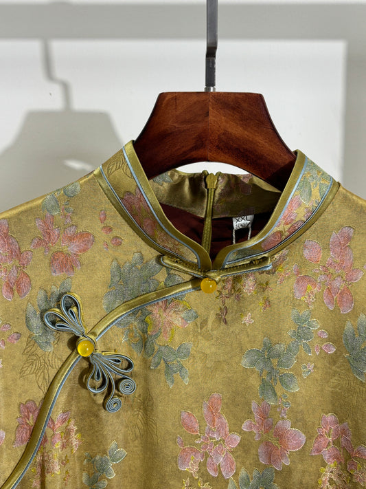香雲紗旗袍 Xiangyunsha Qipao