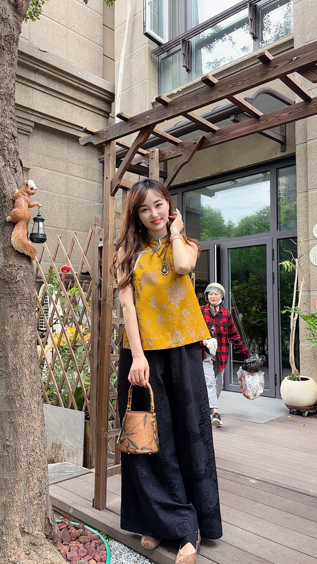 Yellow Rayon Jacquard Vest | Luxe Orienta Modern Chinese Fashion - Luxe Orienta CO., LIMITED