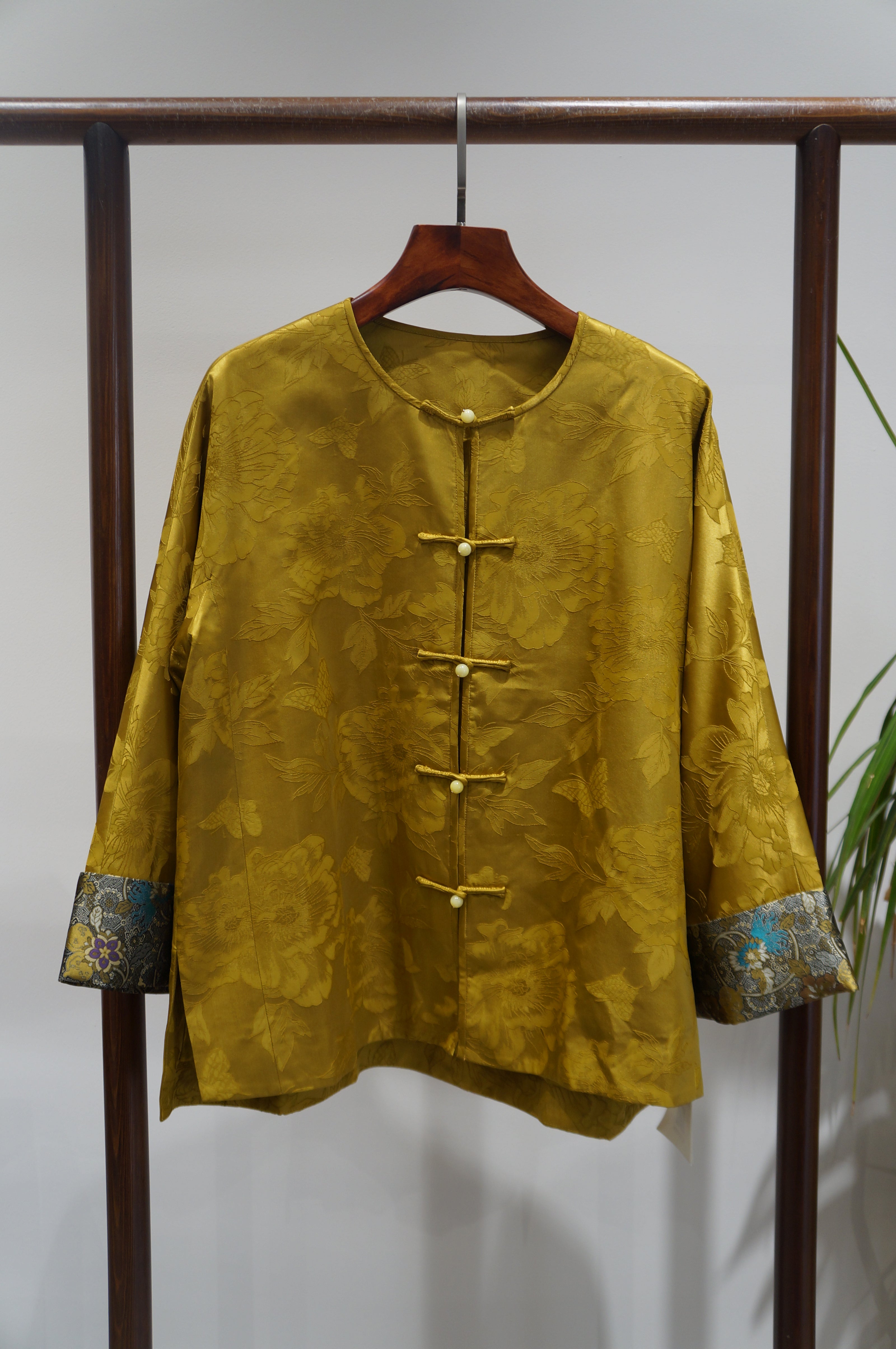 Yellow Song Brocade Blouse | Radiance of Tradition - Luxe Orienta CO., LIMITED