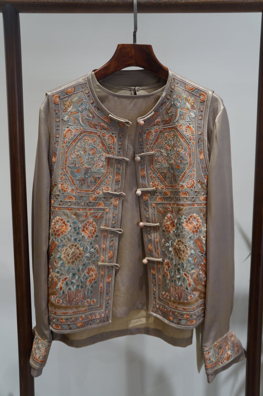 Beige Heavy Embroidery Suit Set | Modern Chinese Elegance