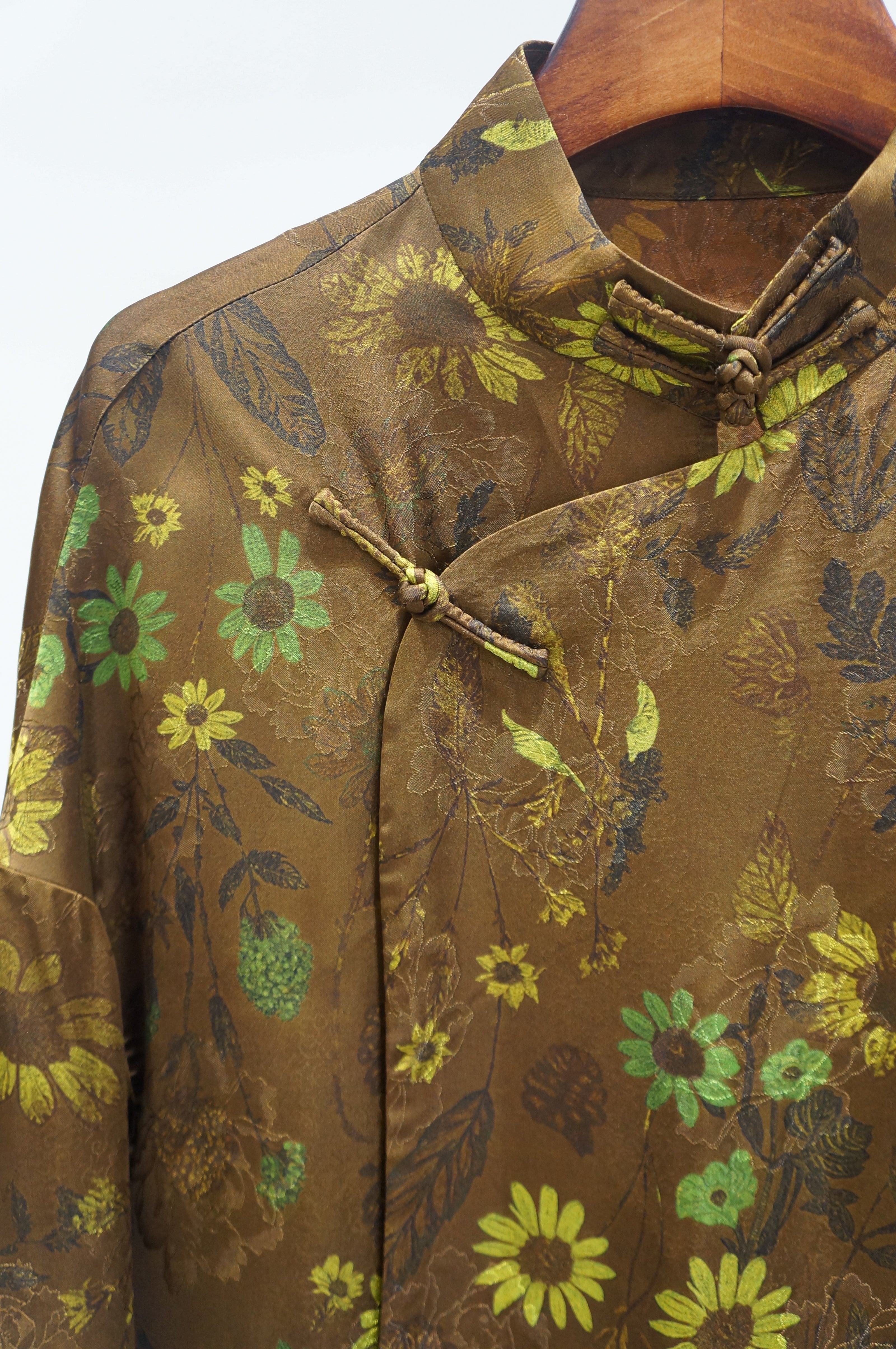 Brown Daisy Xiangyunsha Blouse | Modern Chinese Elegance - Luxe Orienta CO., LIMITED