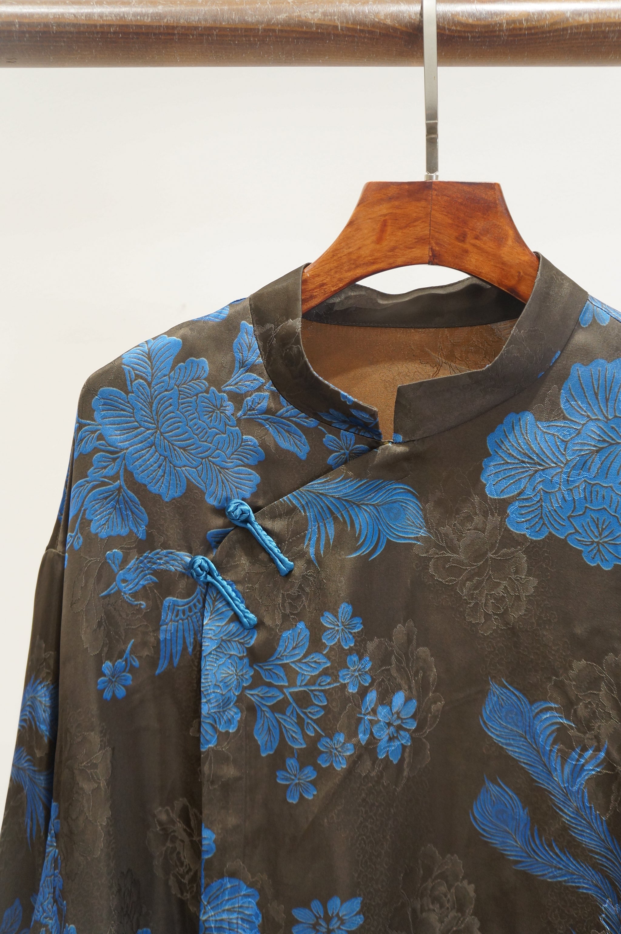 Blue Phoenix Xiangyunsha Blouse | Grace in Motion - Luxe Orienta CO., LIMITED