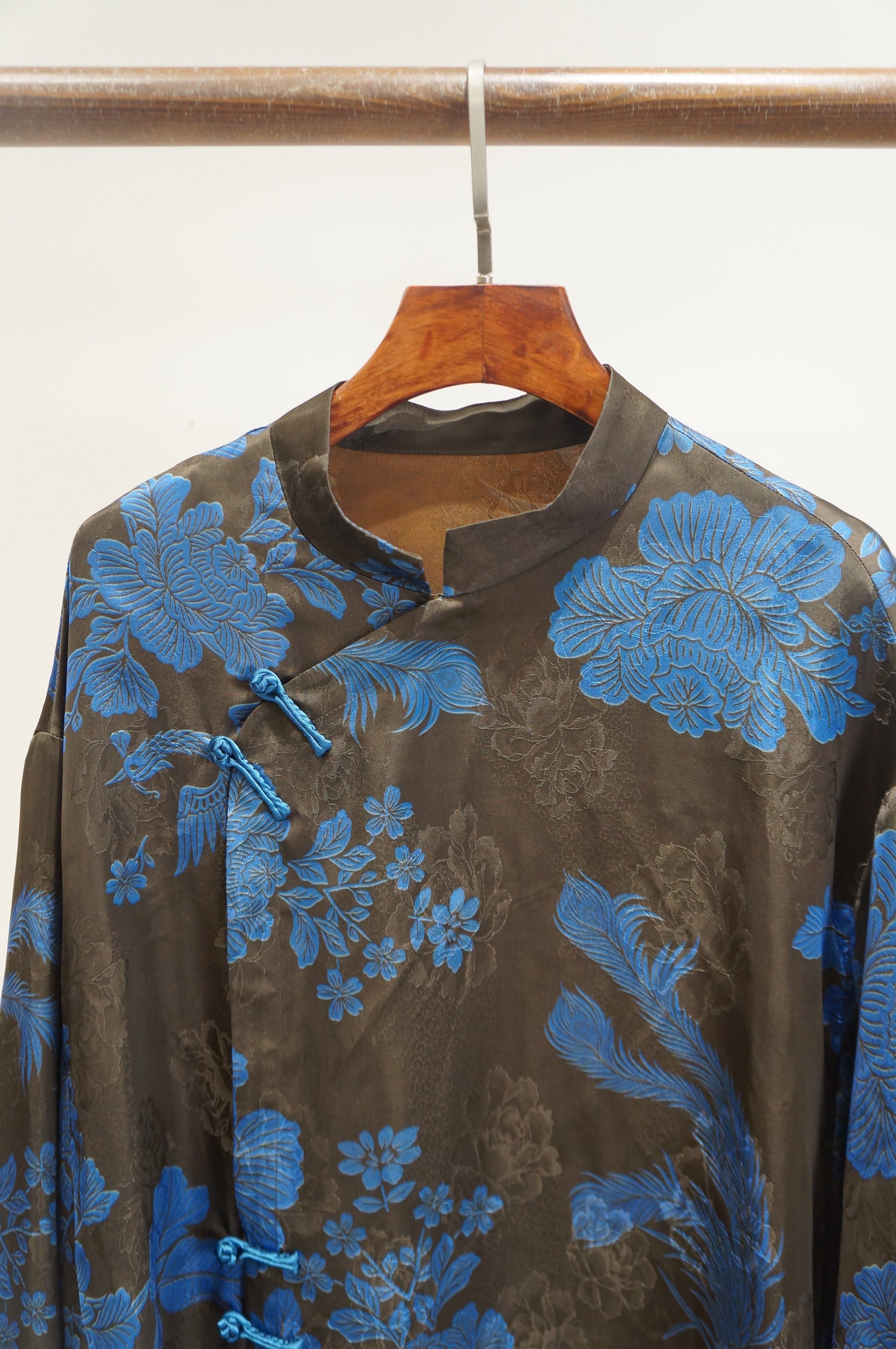 Blue Phoenix Xiangyunsha Blouse | Grace in Motion - Luxe Orienta CO., LIMITED