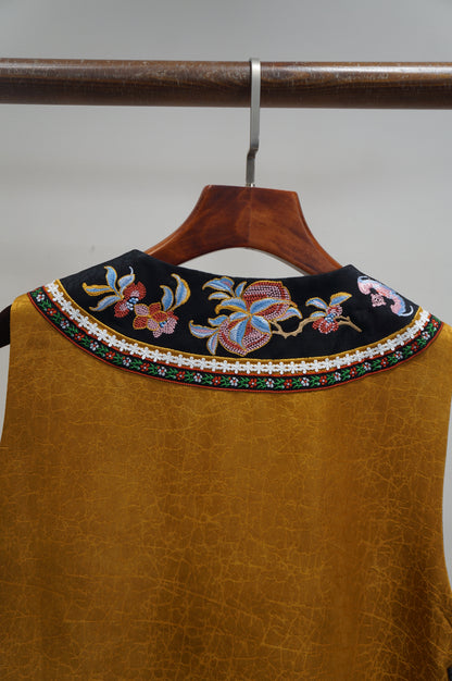 Yellow Rayon Xiangyunsha Vest | Modern Chinese Elegance