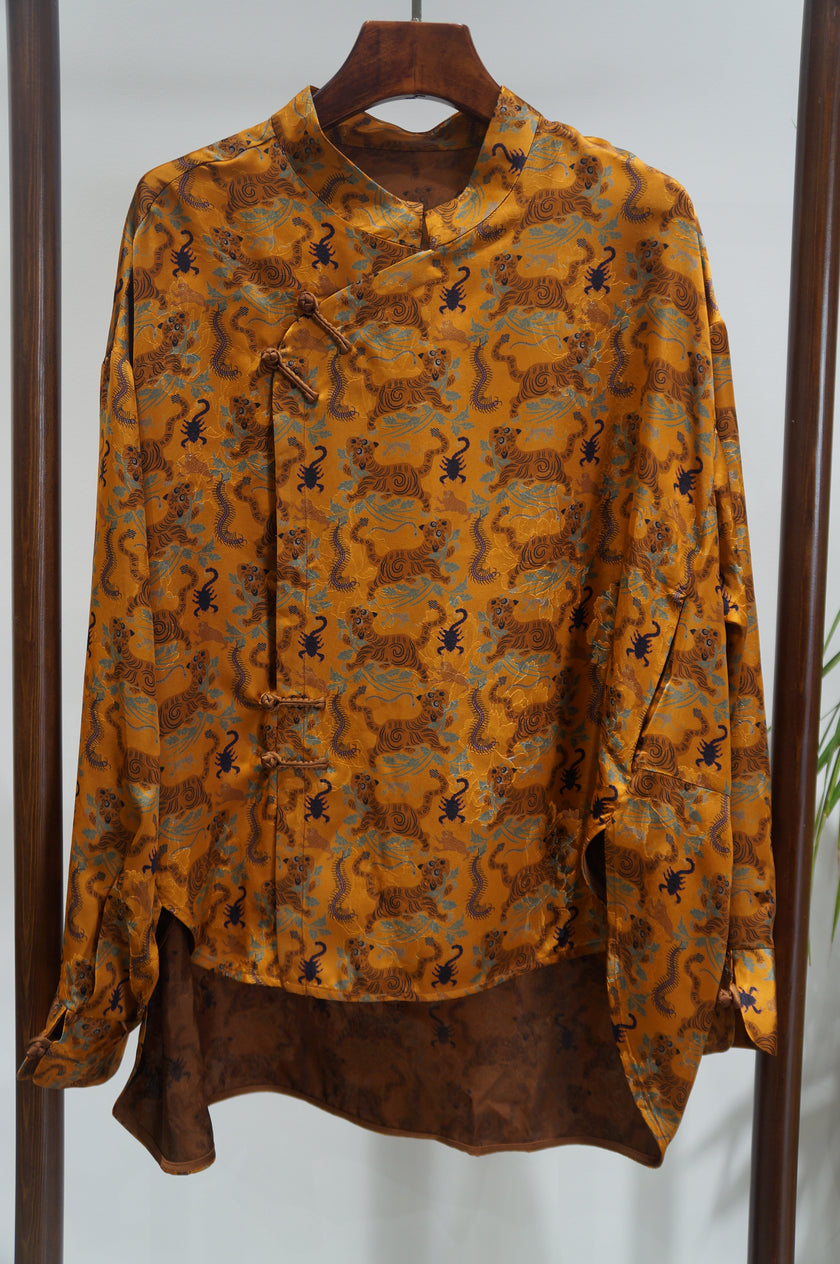 Brown Tiger & Five Poisons Xiangyunsha Blouse | Bold Chinese Heritage - Luxe Orienta CO., LIMITED