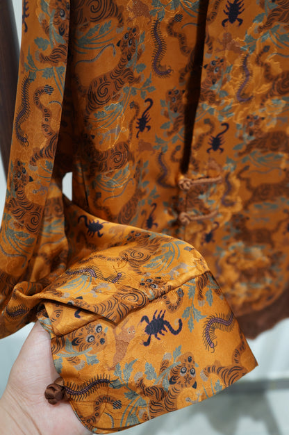 Brown Tiger & Five Poisons Xiangyunsha Blouse | Bold Chinese Heritage