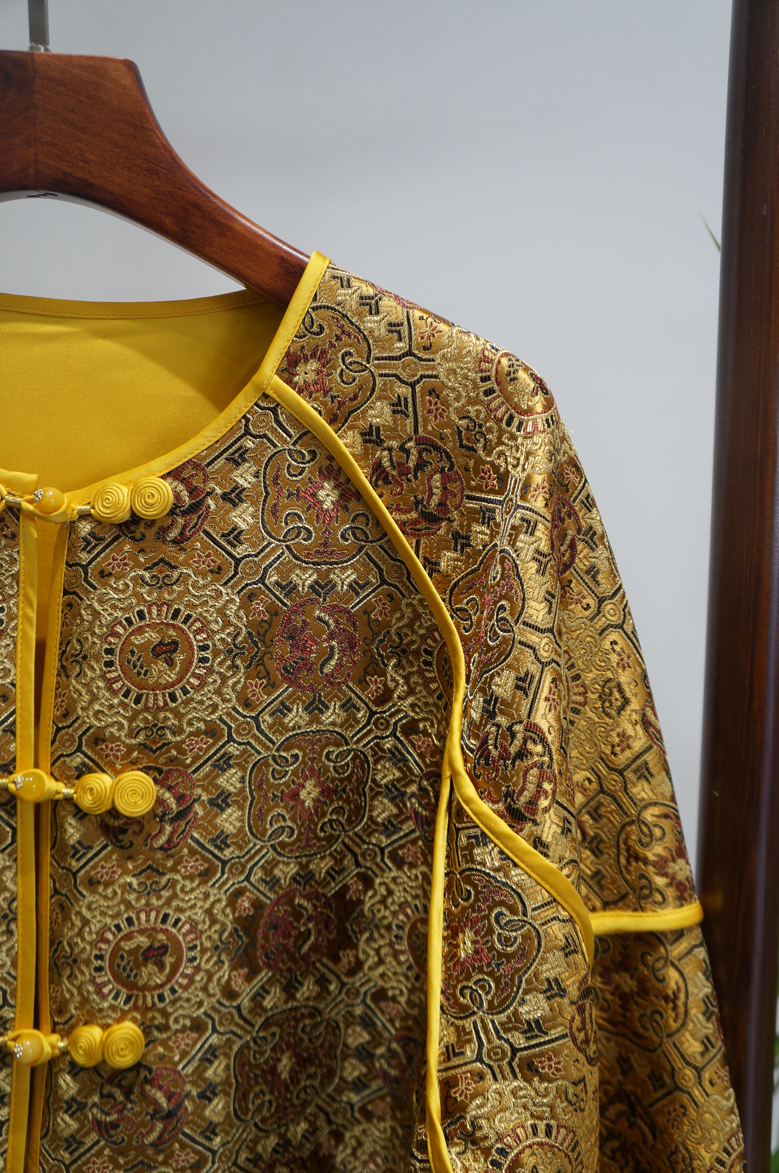 Yellow Mulberry Silk Shu Brocade Jacket with Pankou Buttons | Timeless Chinese Luxury - Luxe Orienta CO., LIMITED
