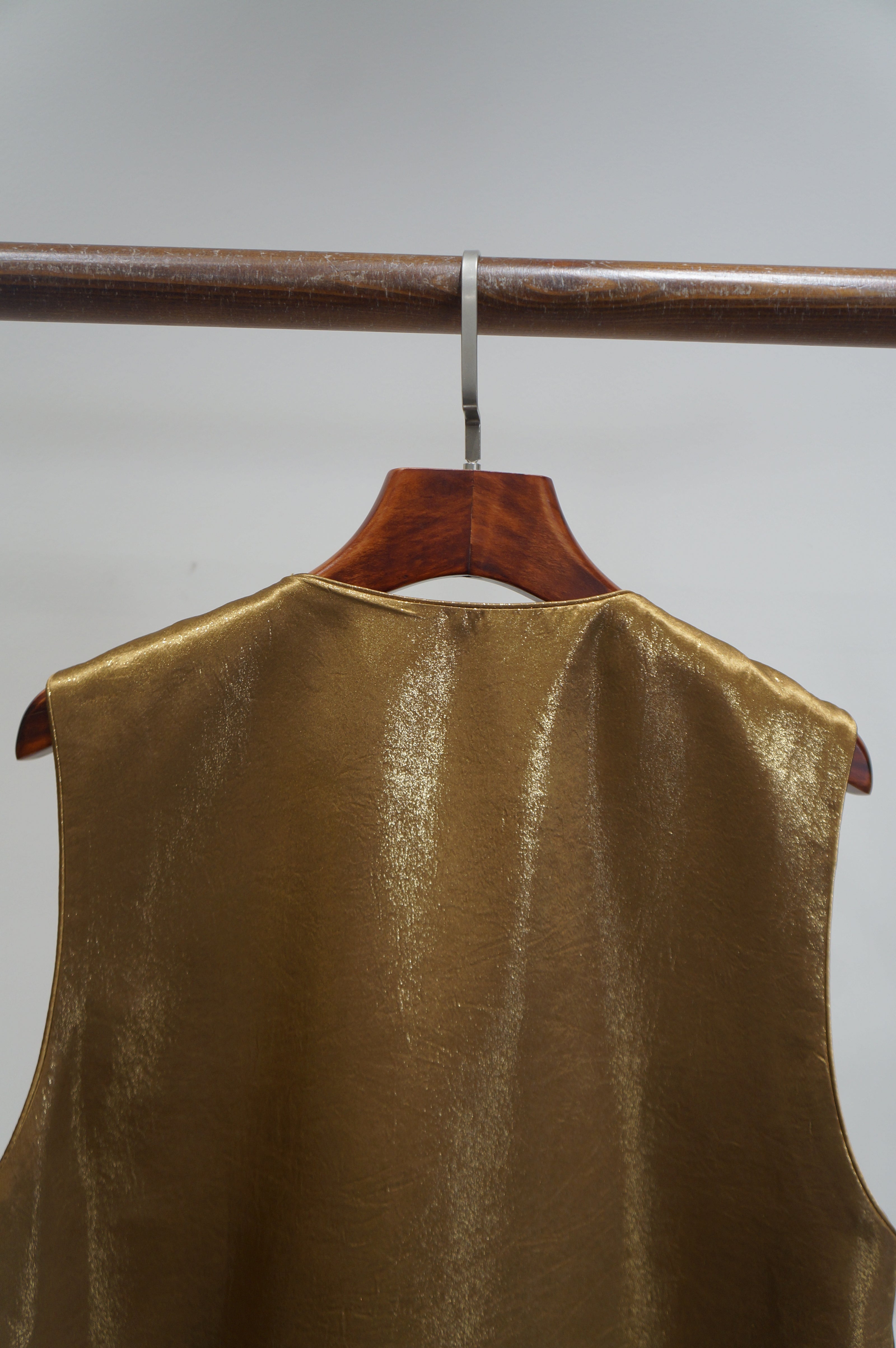 Gold Acetate Embroidered Vest | Elegant Chinese Heritage - Luxe Orienta CO., LIMITED