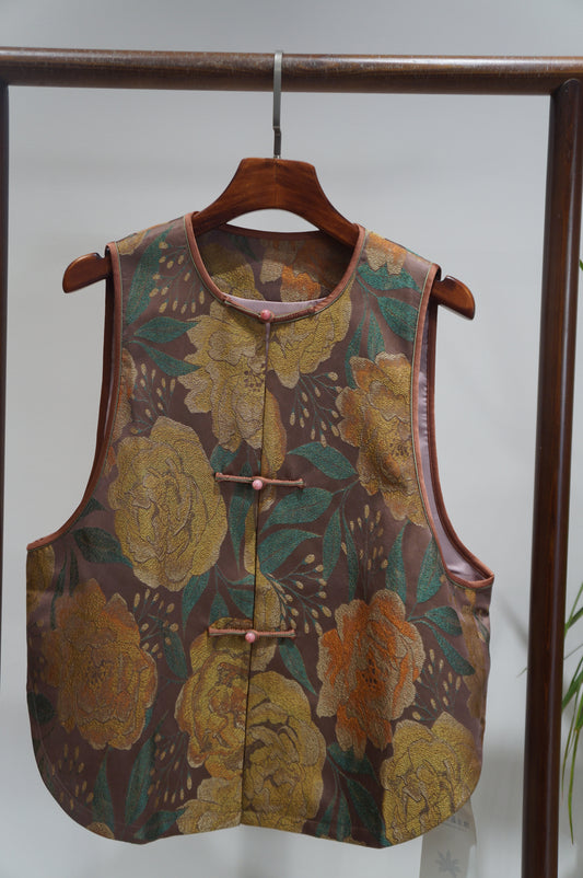 Brown Mulberry Silk Song Brocade Vest | Modern Chinese Heritage
