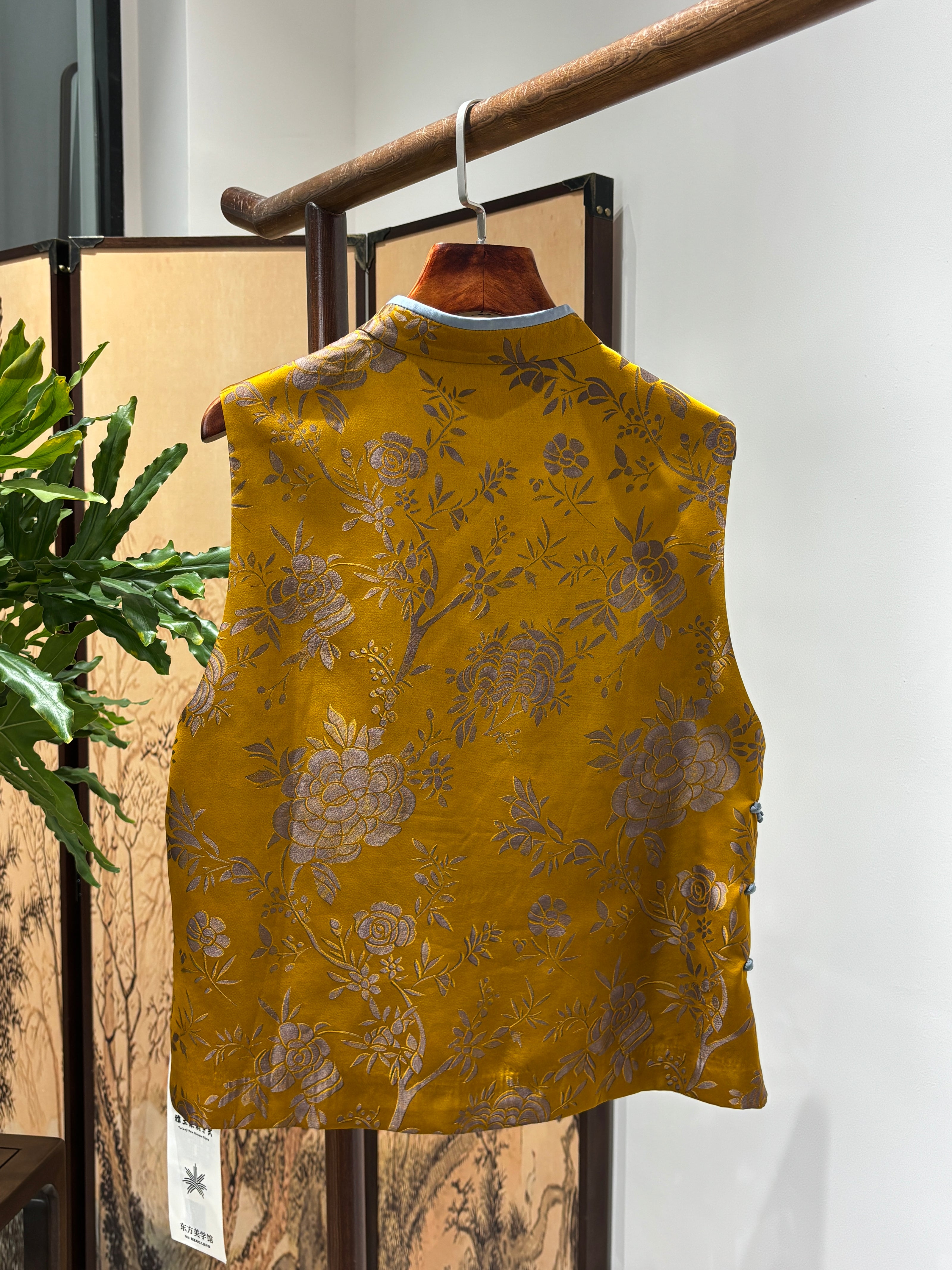 Yellow Rayon Jacquard Vest | Luxe Orienta Modern Chinese Fashion - Luxe Orienta CO., LIMITED