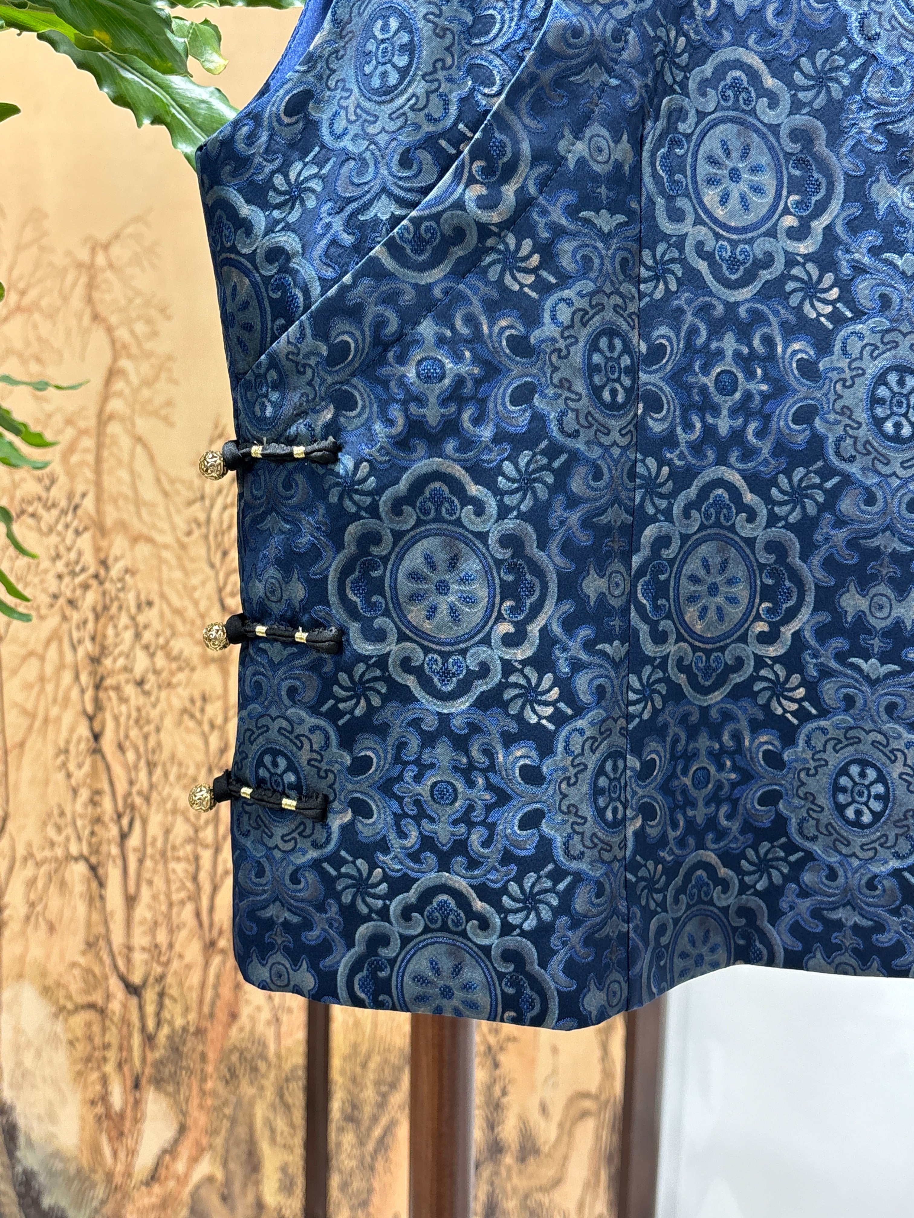 Blue Porcelain-Inspired Vest | Luxe Orienta Modern Chinese Fashion - Luxe Orienta CO., LIMITED