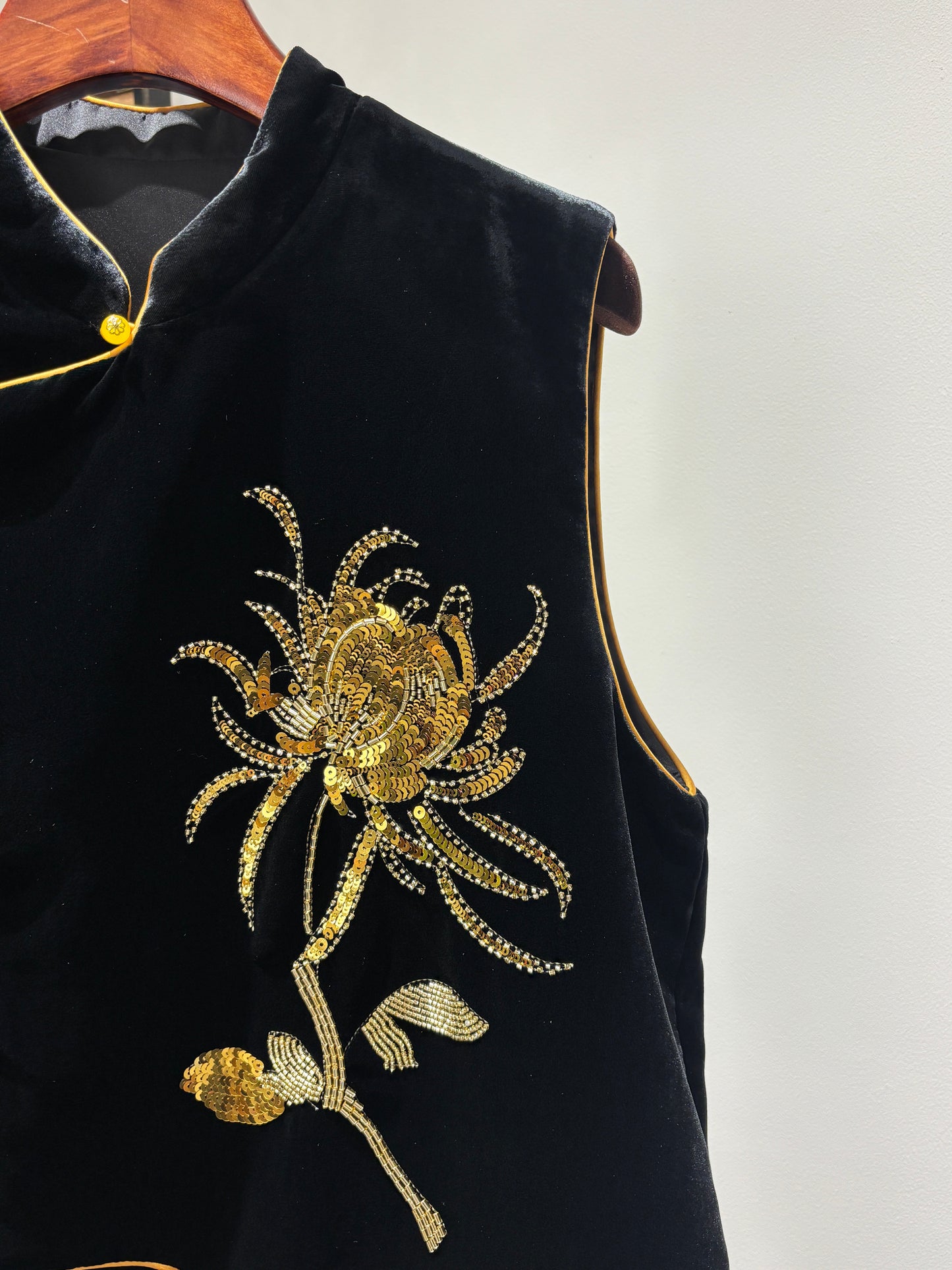Black Velvet Sequin Vest | Luxe Orienta Modern Chinese Fashion
