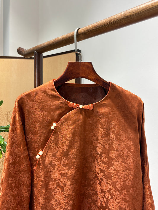 Vintage Red Xiangyunsha Embroidered Blouse | Luxe Orienta Modern Chinese Top