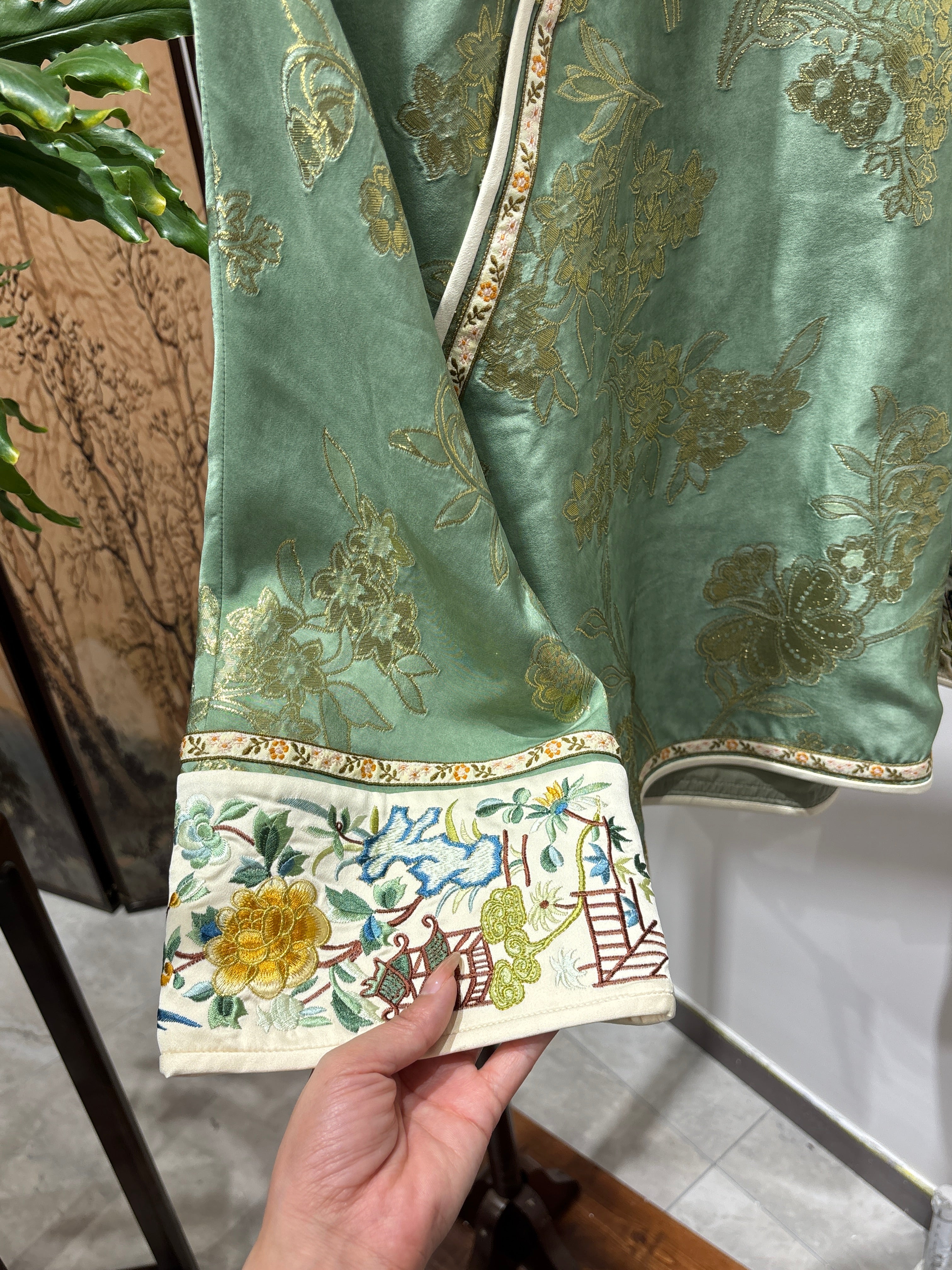 Green Silk Embroidered Style Blouse | Luxe Orienta Modern Chinese Fashion - Luxe Orienta CO., LIMITED