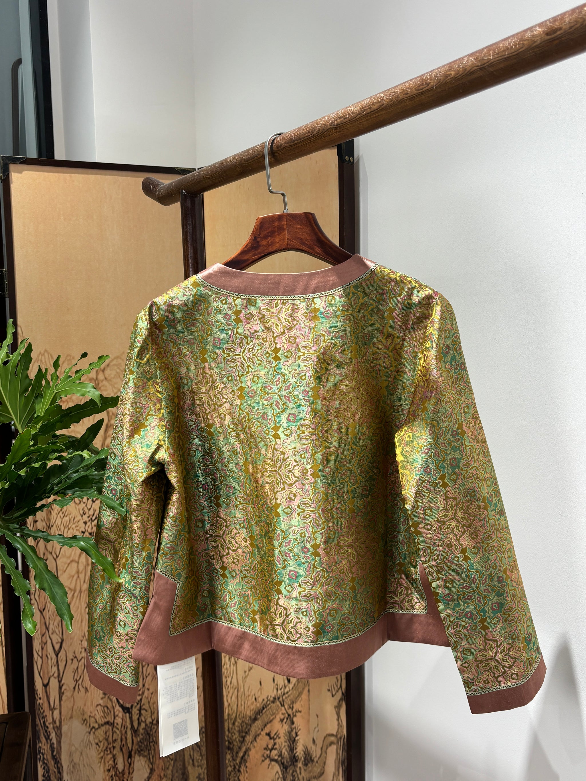 Yellow Heritage Mulberry Silk Shu Brocade Jacket | Luxe Orienta Modern Chinese Luxury Outerwear - Luxe Orienta CO., LIMITED