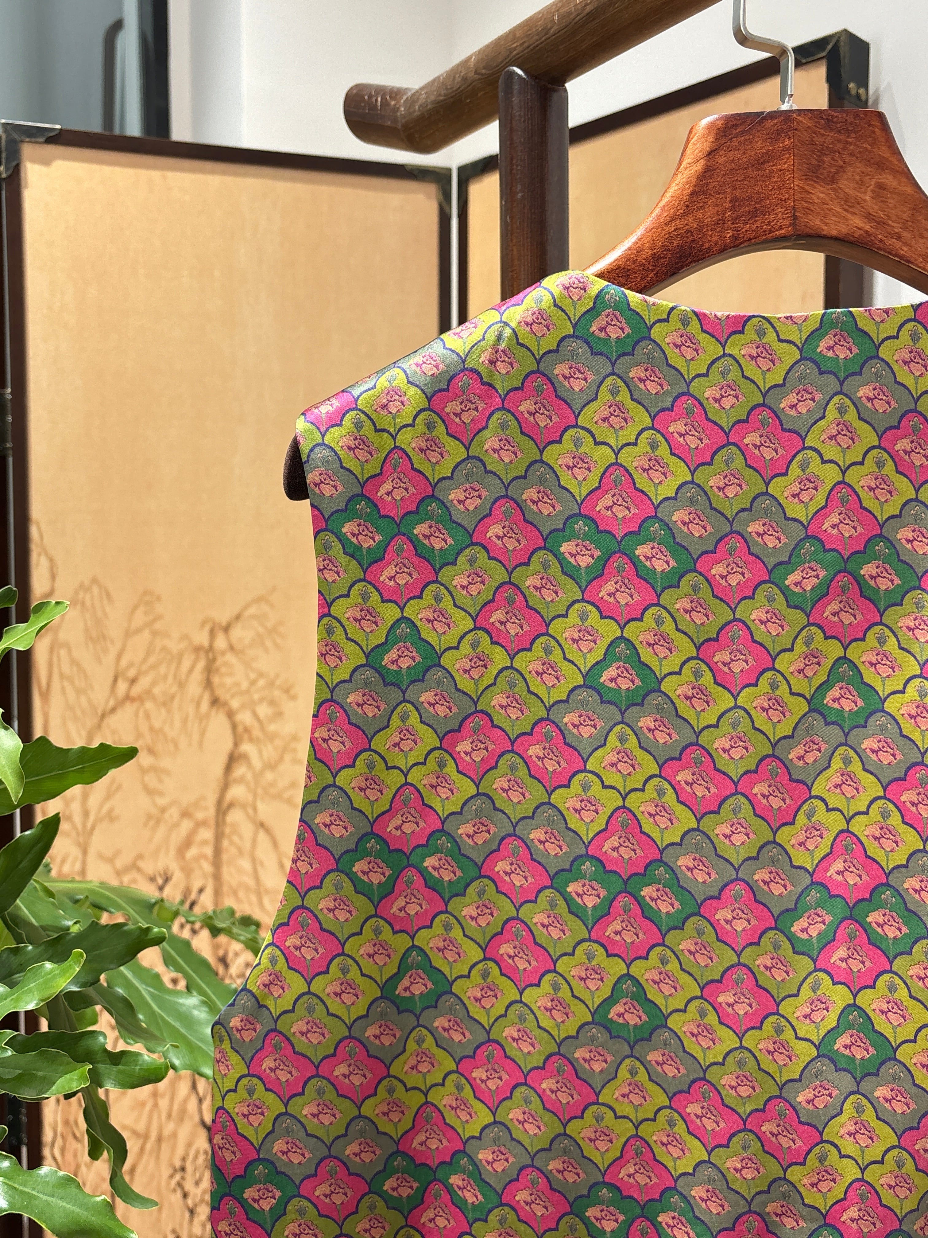 Purple Patchwork Velvet Vest | Luxe Orienta Modern Chinese Vest - Luxe Orienta CO., LIMITED