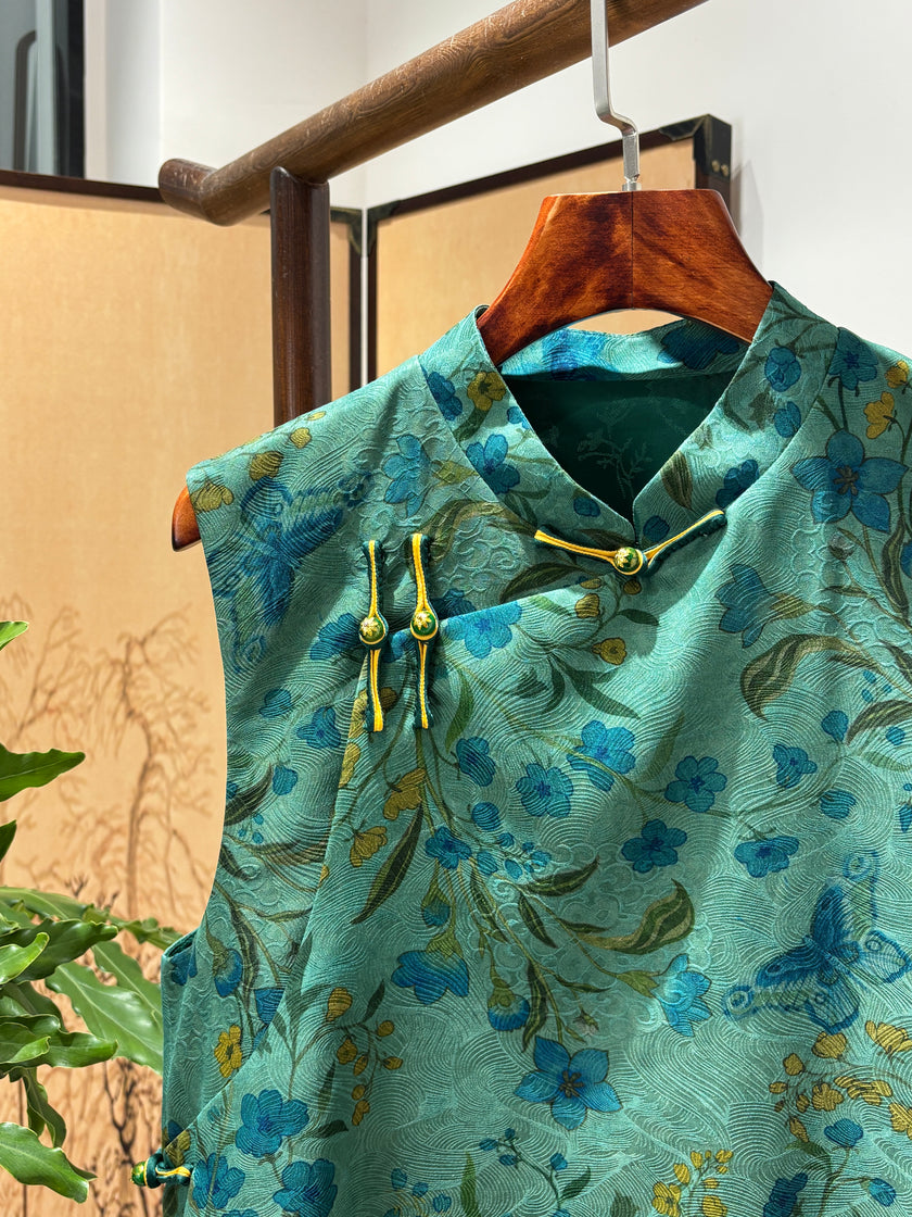 Green Mulberry Silk Vest | Luxe Orienta Modern Chinese Luxury Vest - Luxe Orienta CO., LIMITED