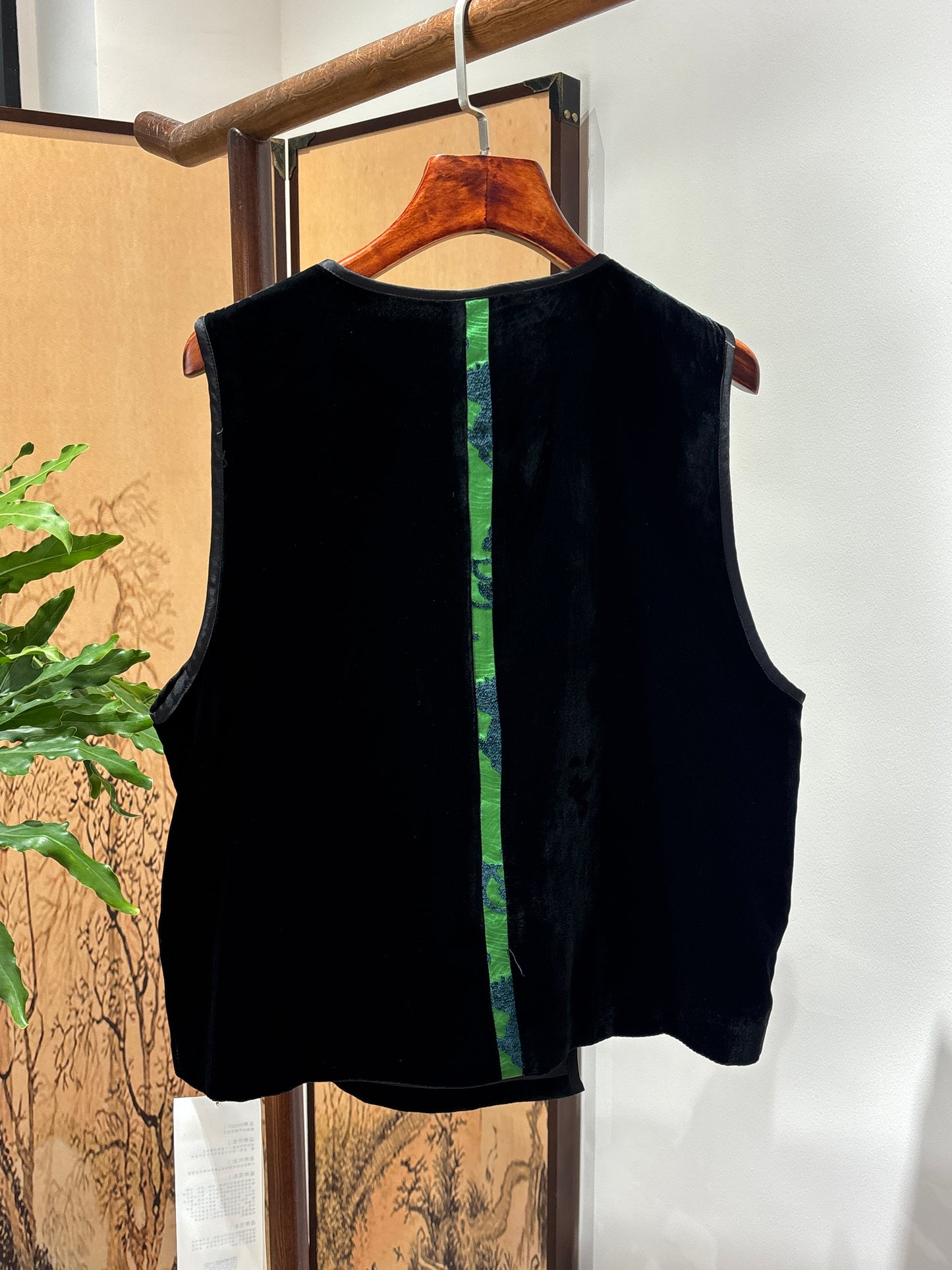Green Velvet Vest | Luxe Orienta Modern Chinese Luxury Vest