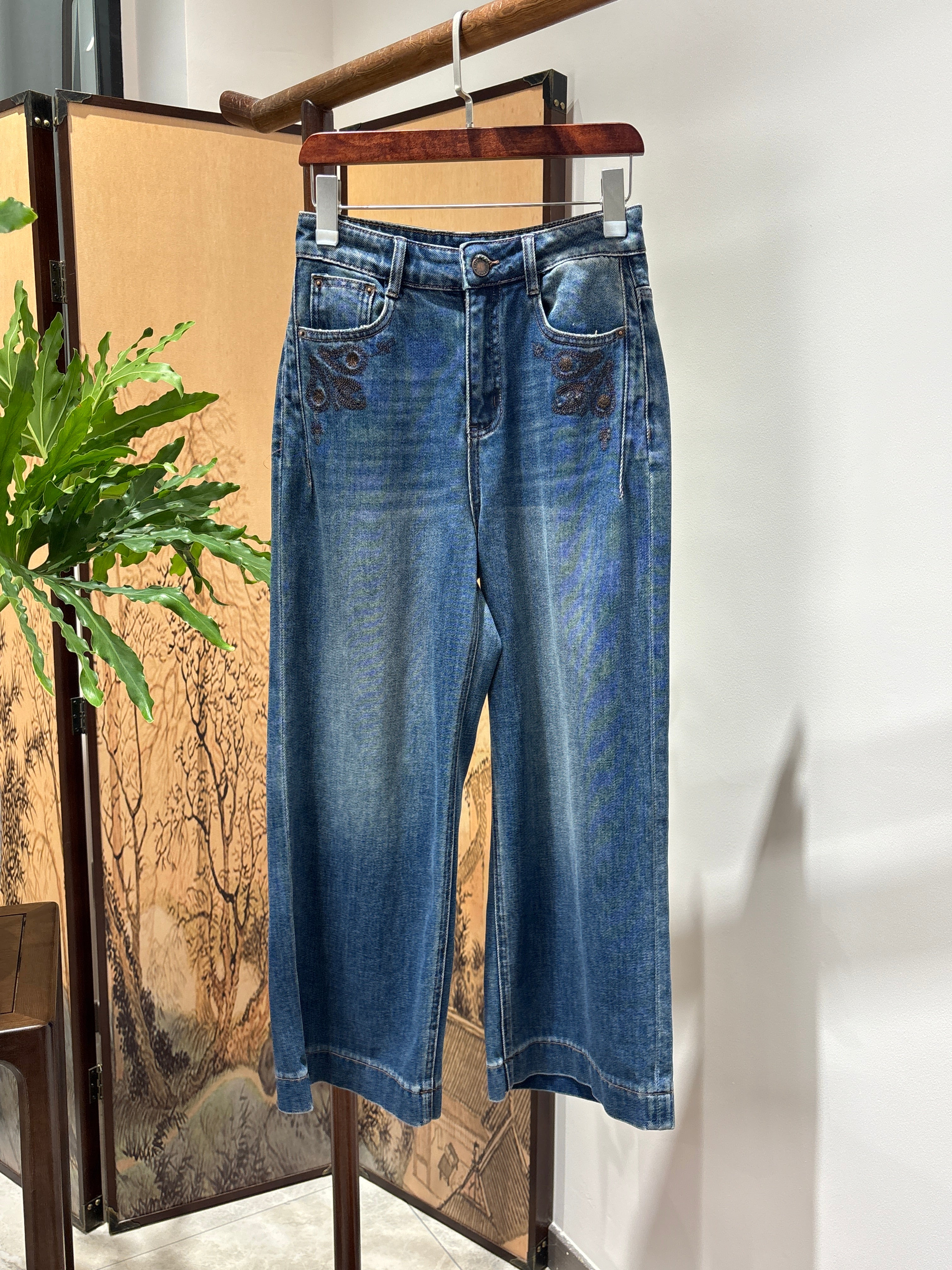 Blue Embroidered Cropped Jeans | Luxe Orienta Modern Chinese Denim - Luxe Orienta CO., LIMITED